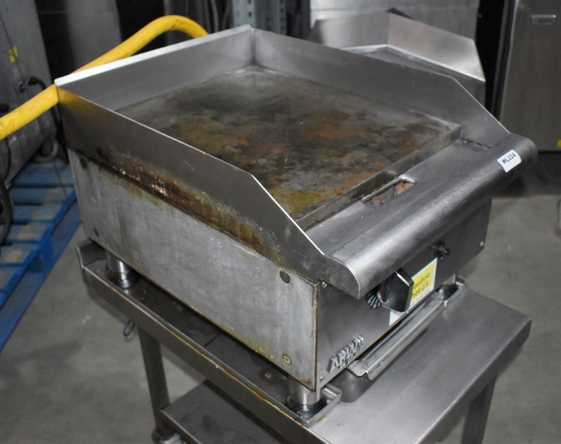 1 x APW Wyott Commercial Solid Top Cooking Griddle With Stand - Gas Powered - Size H99 x W46 x D60 - Image 8 of 10