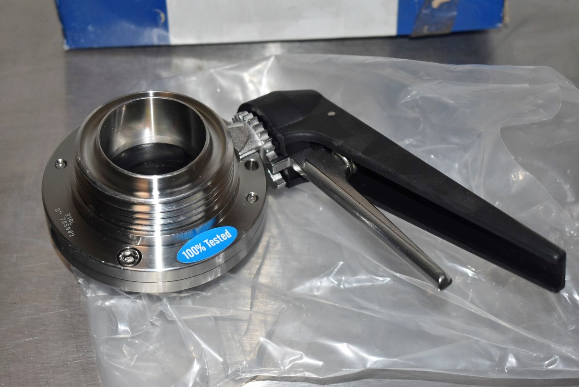 1 x Butterfly Valve - New in Original Box - Model: RJT - Material: 316L - Type: Male/Male - Size: