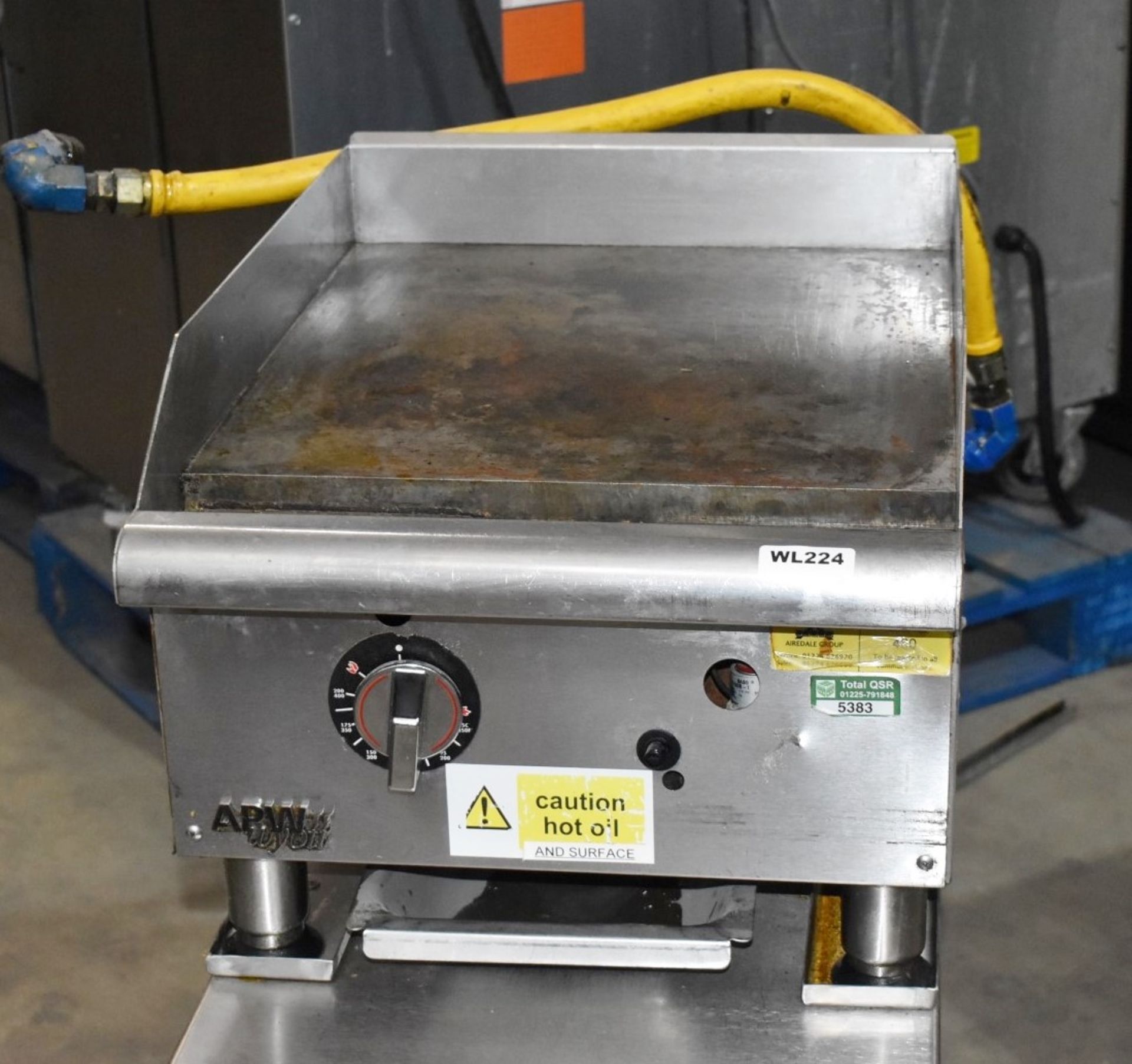 1 x APW Wyott Commercial Solid Top Cooking Griddle With Stand - Gas Powered - Size H99 x W46 x D60 - Image 3 of 10