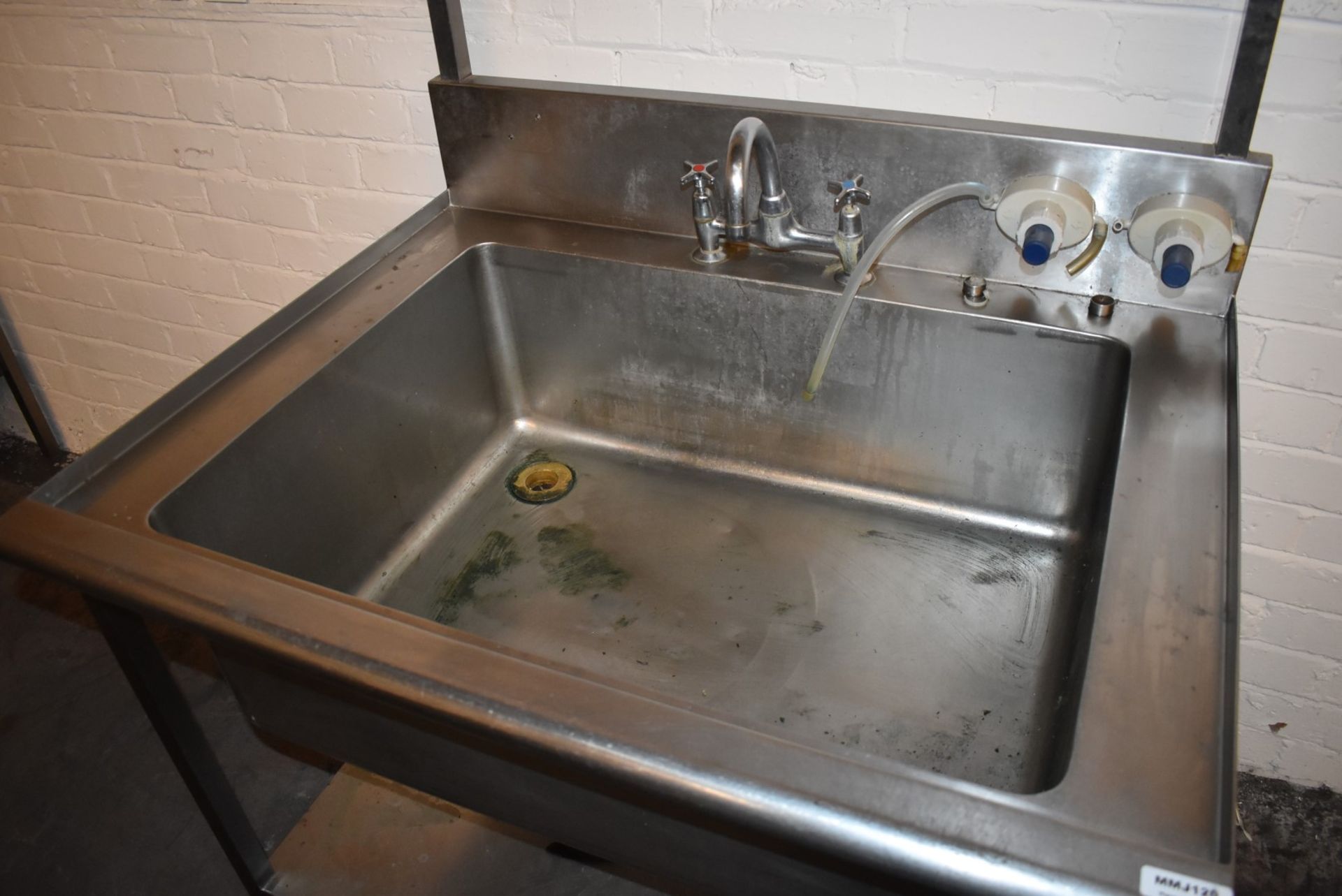 1 x Stainless Steel Sink Unit Featuring a Large 80x60cm Wash Bowl, Mixer Taps, Soap Dispensers, - Image 6 of 11