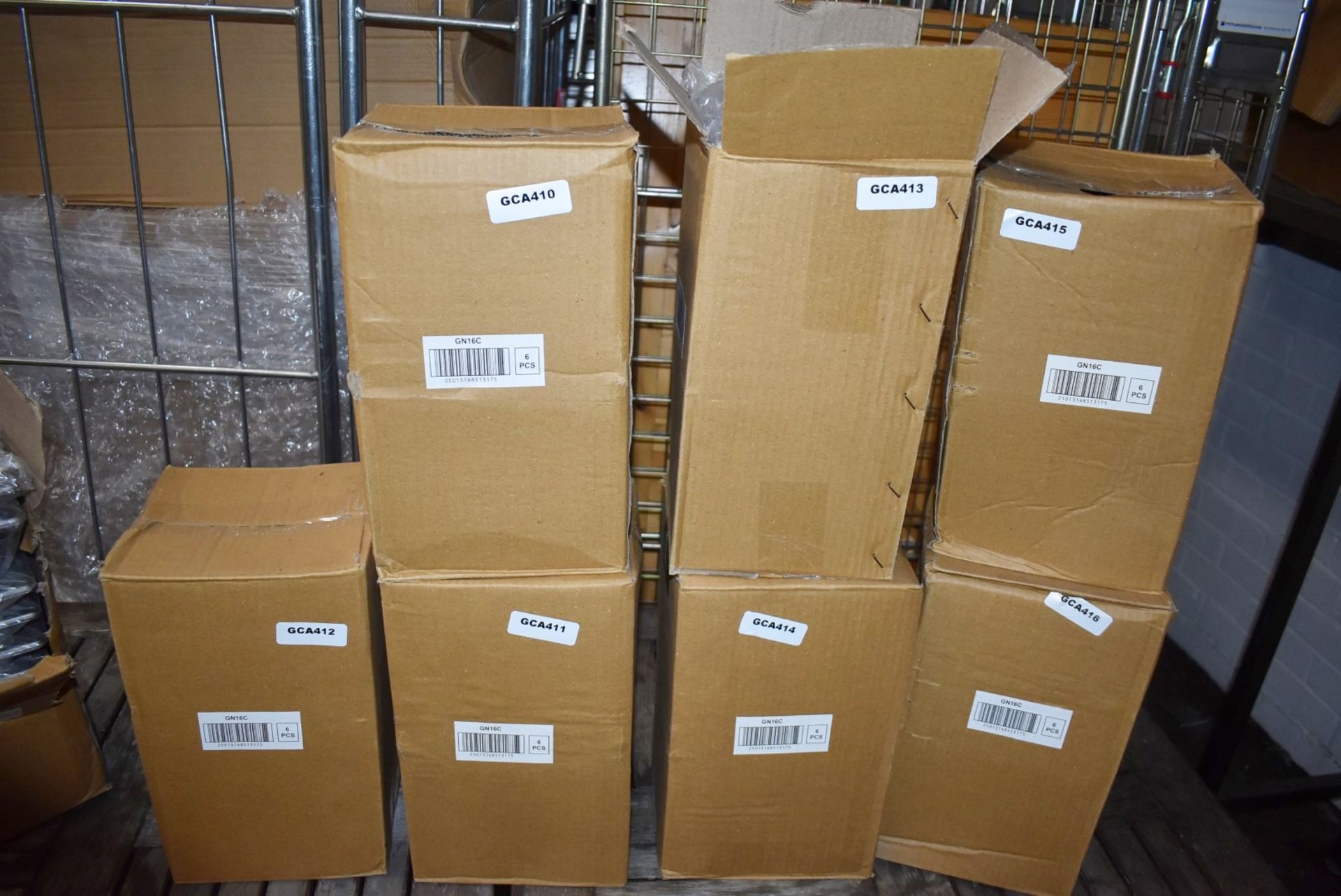 43 x Stainless Steel Gastro Pans - New in Boxes - 1/6 GN PAN, 150mm, 0.7mm - CL011 - Ref: GCA - Image 8 of 8