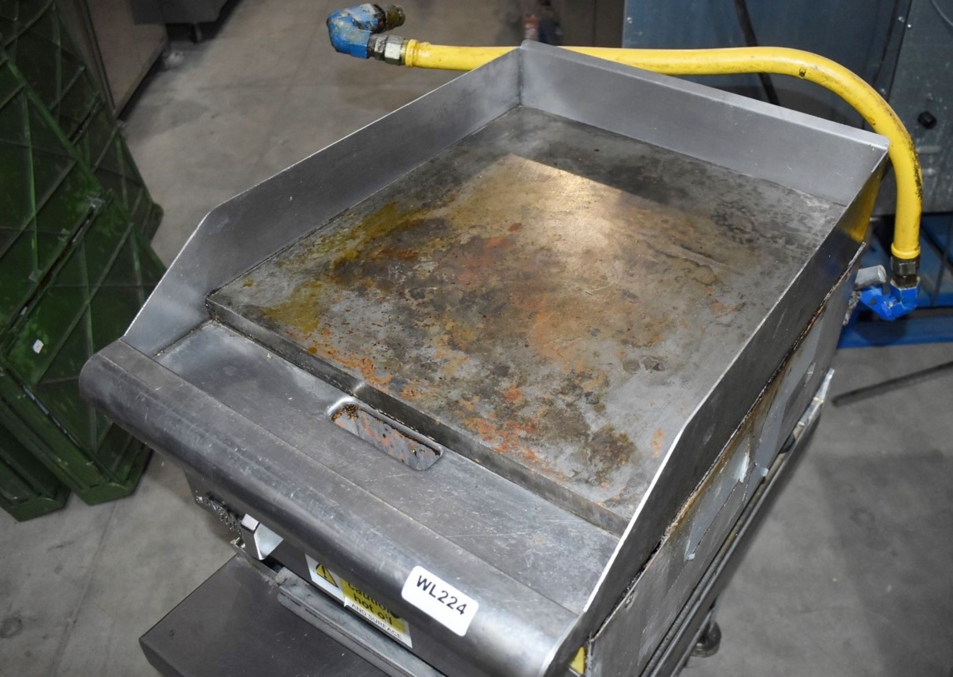 1 x APW Wyott Commercial Solid Top Cooking Griddle With Stand - Gas Powered - Size H99 x W46 x D60 - Image 5 of 10