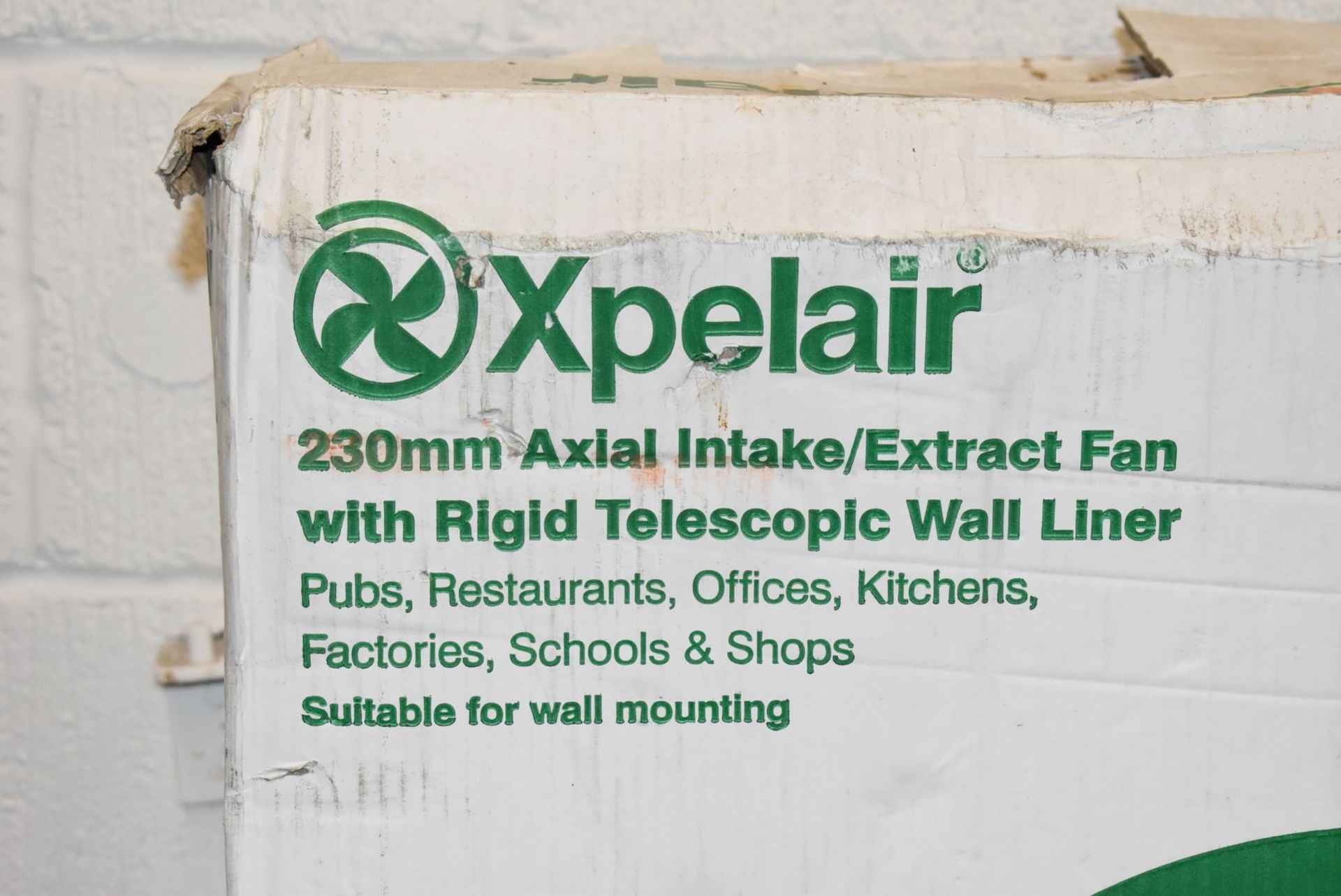 1 x Xpelair WX9 225mm Flush Commercial Wall Axial Fan With Rigid Telescopic Wall Liner - Unused With - Image 3 of 5