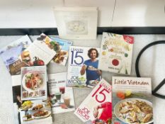 1 x Collection Of Cookery Books  - Ref: AUR162  - CL652 - Location: Altrincham WA14 This lot was