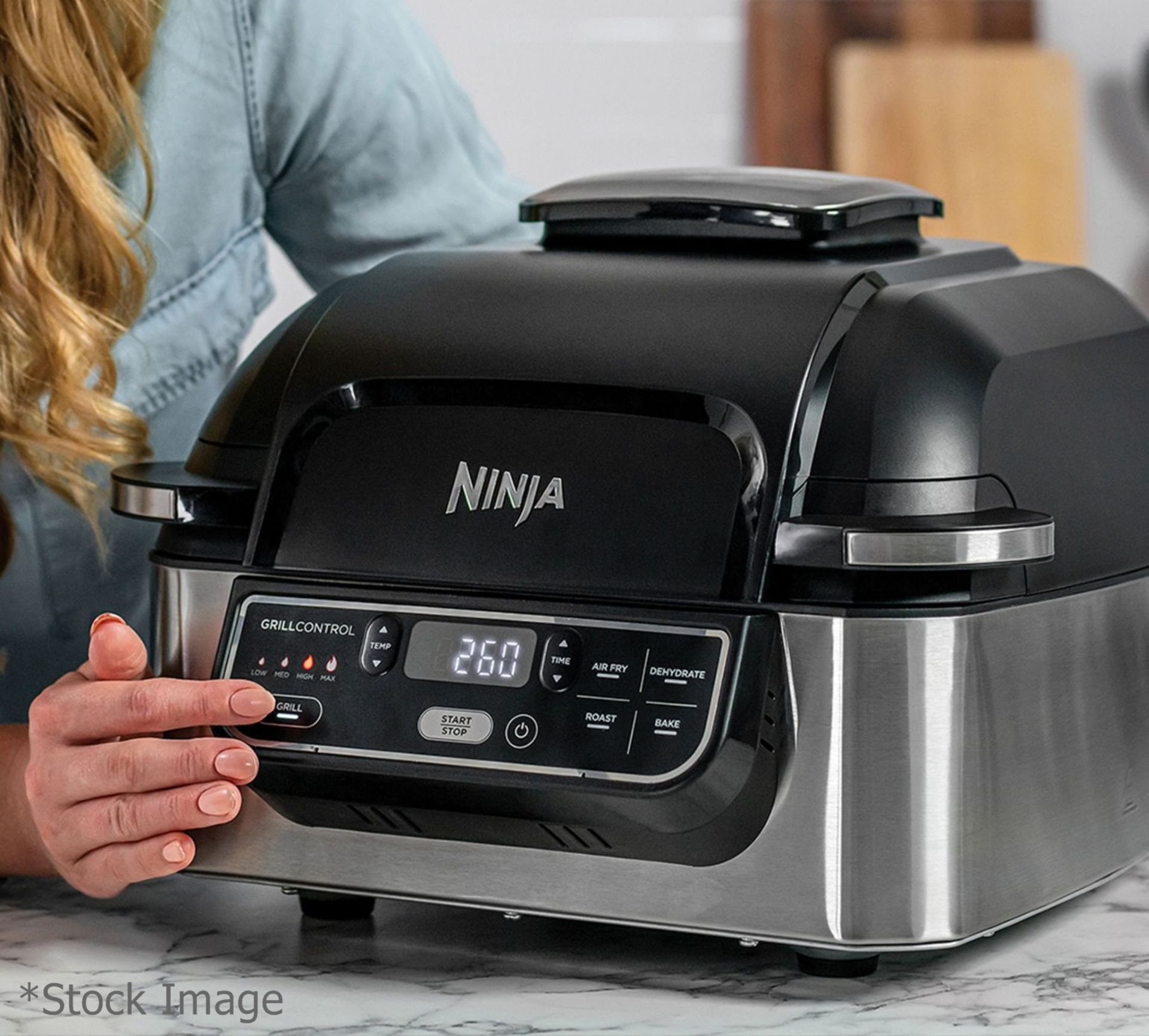 1 x NINJA FOODI Health Grill & Air Fryer - Original Price £199.99 - Image 2 of 13