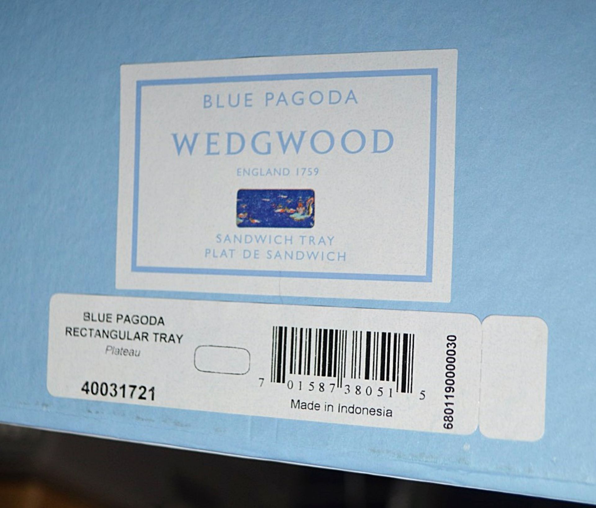 1 x WEDGWOOD 'Wonderlust Blue Pagoda' Sandwich Tray - Dimensions: 15.5cm x W34cm approx - Original - Image 3 of 6