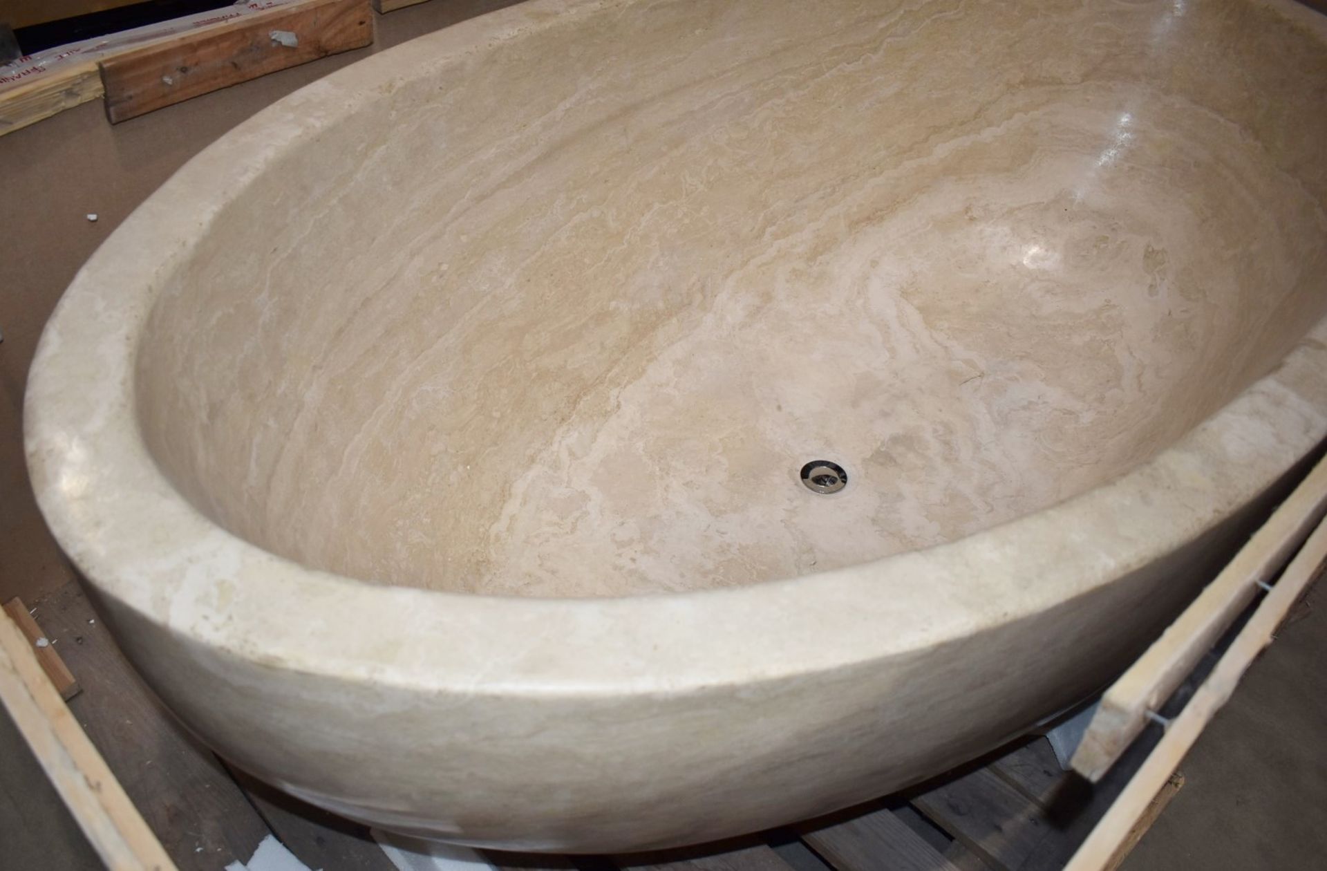 1 x Stonearth Luxury Grand Travertine Bath - Made From a Solid Piece of Stone - RRP £19,000 - New! - Image 16 of 25