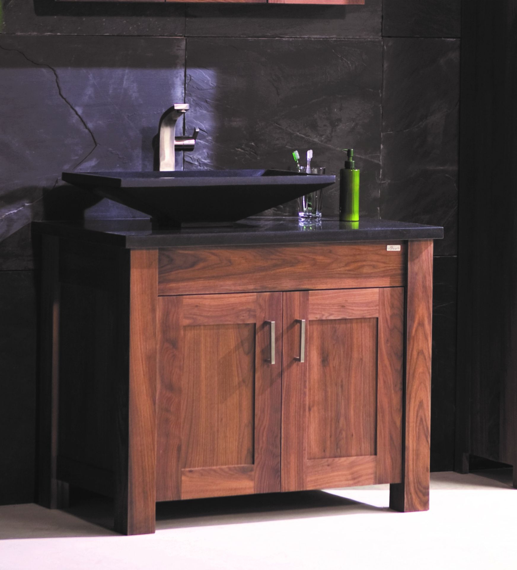 1 x Stonearth 'Finesse' Countertop Washstand - American Solid Walnut - Original RRP £1,400 - Image 2 of 12