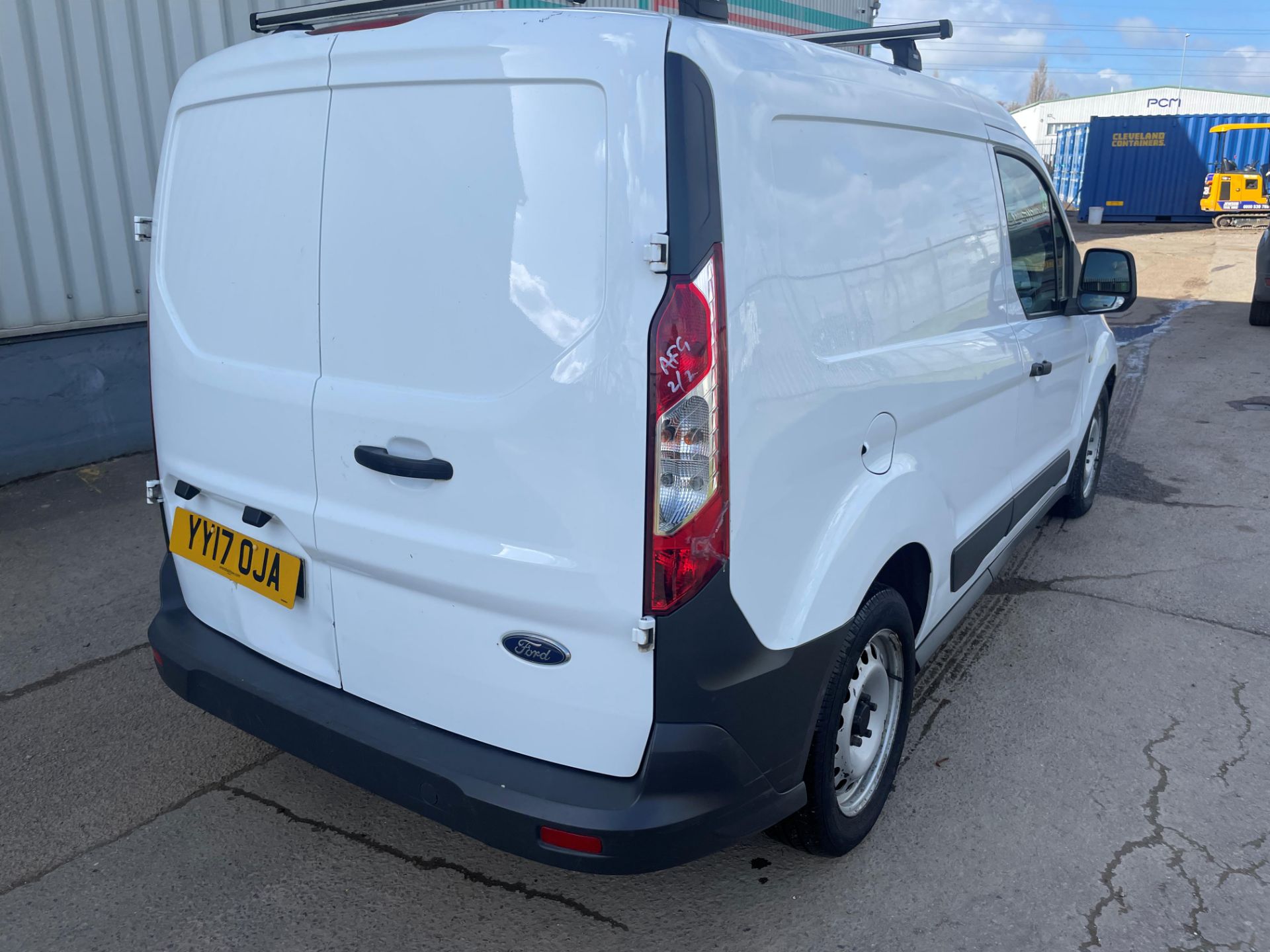 2017 Ford Transit Connect 200 L1 DIESEL 1.5 TDCi 75ps Van - Image 5 of 14