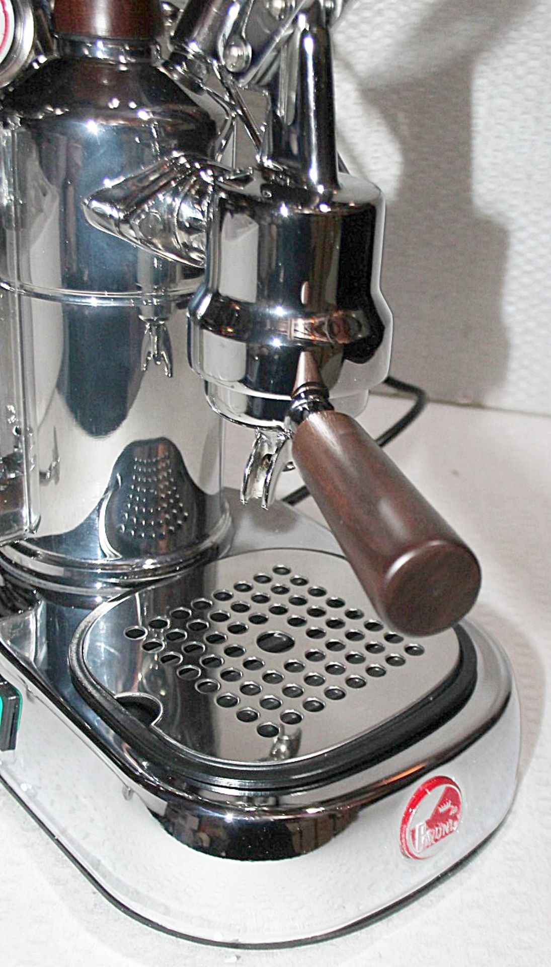1 x La Pavoni Professional 'Lusso Lever' Coffee Machine In Stainless Steel - Original Price £899.95 - Image 9 of 15