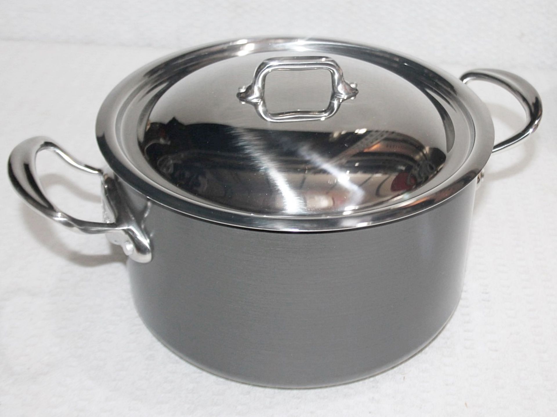 1 x MAUVIEL 'M'Stone' 4-Piece Luxury Cookware Set With Crate - Original Price £599.00 - Unused Boxed - Image 4 of 15