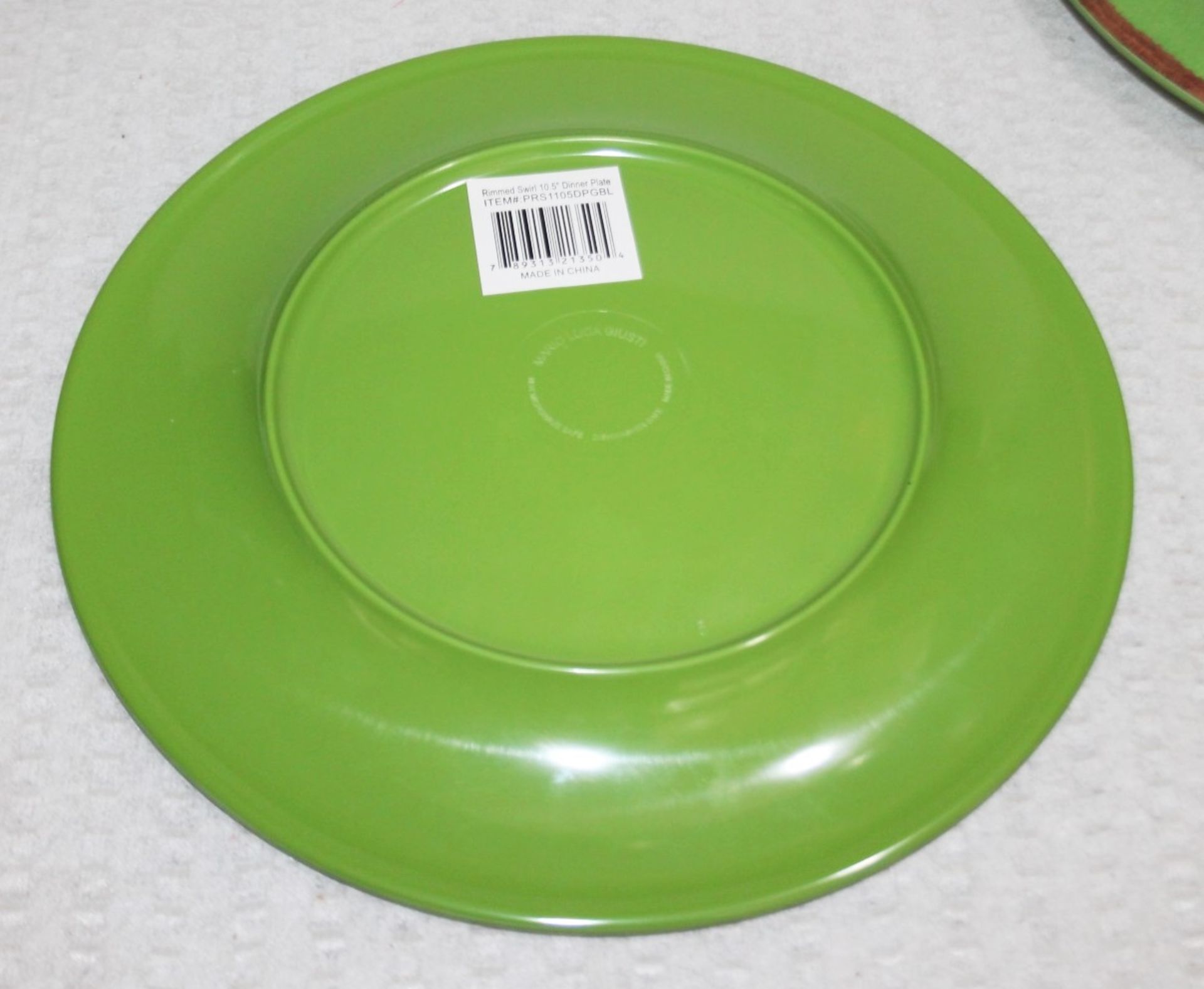 4 x MARIO LUCA GIUSTI 'Brunello Rimmed Swirl' Designer 26cm Melamine Dinner Plates In Green - Image 5 of 5