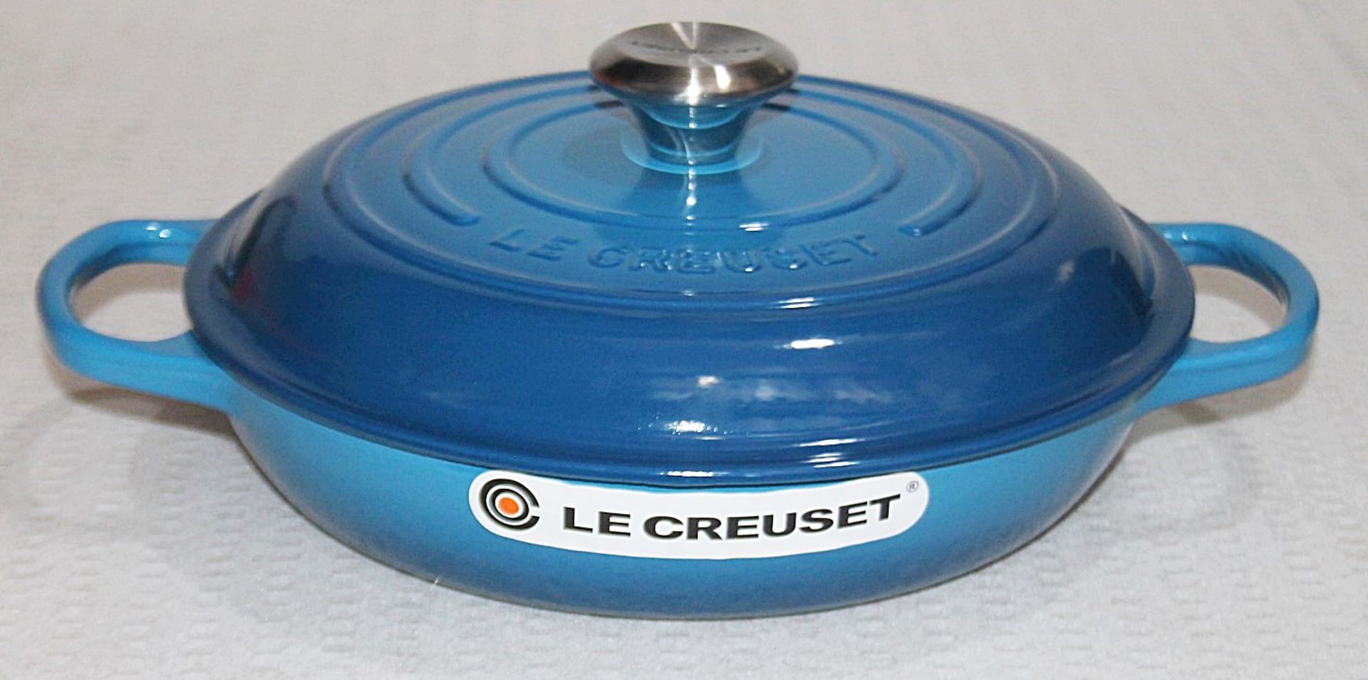 1 x LE CREUSET 'Signature' Enamelled Cast Iron Shallow 26cm Round Casserole Dish In Marseille