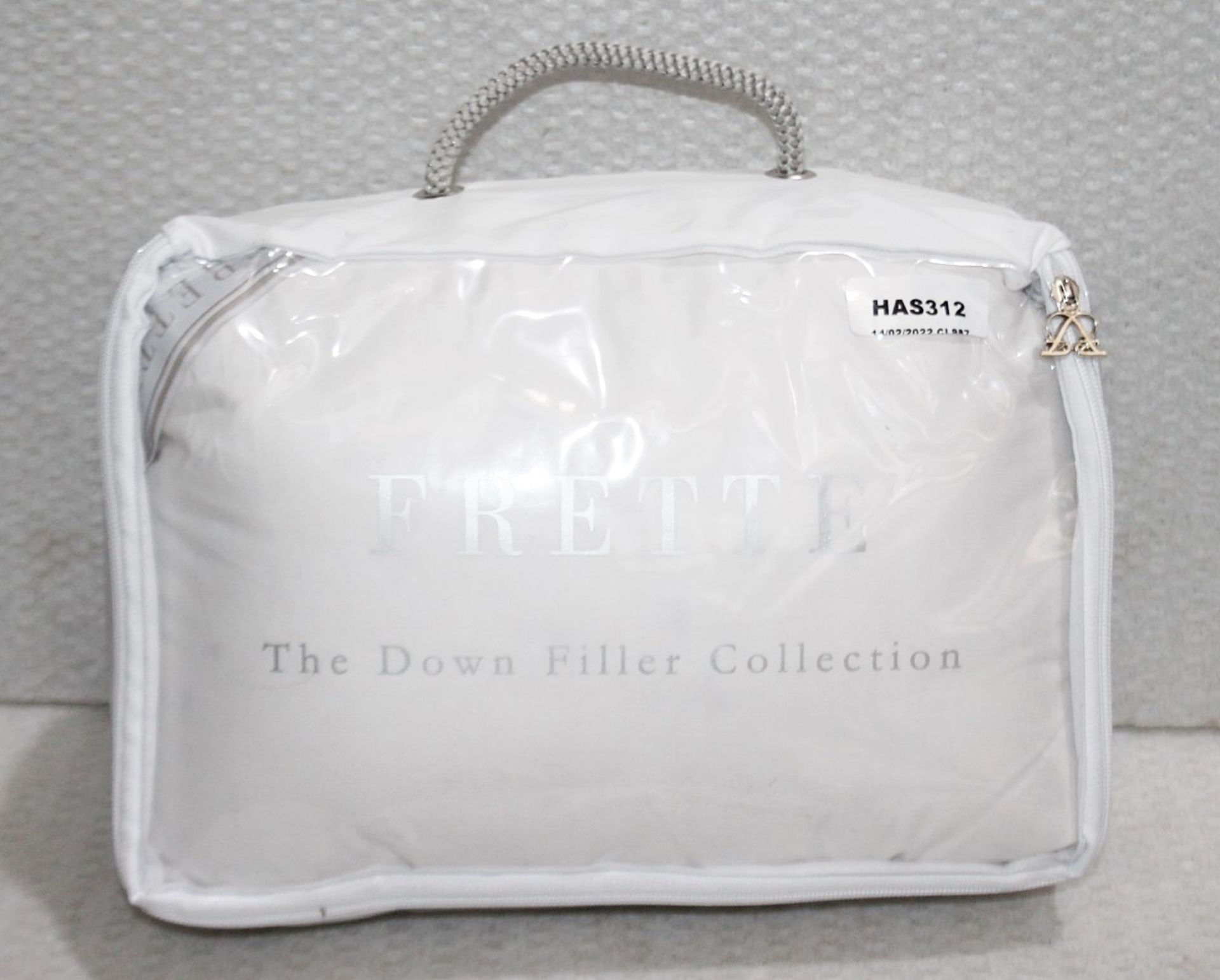 1 x FRETTE 'Cortina' Medium Down Boudoir Pillow (30cm x 40cm) - Original Price £170.00 - Image 2 of 10