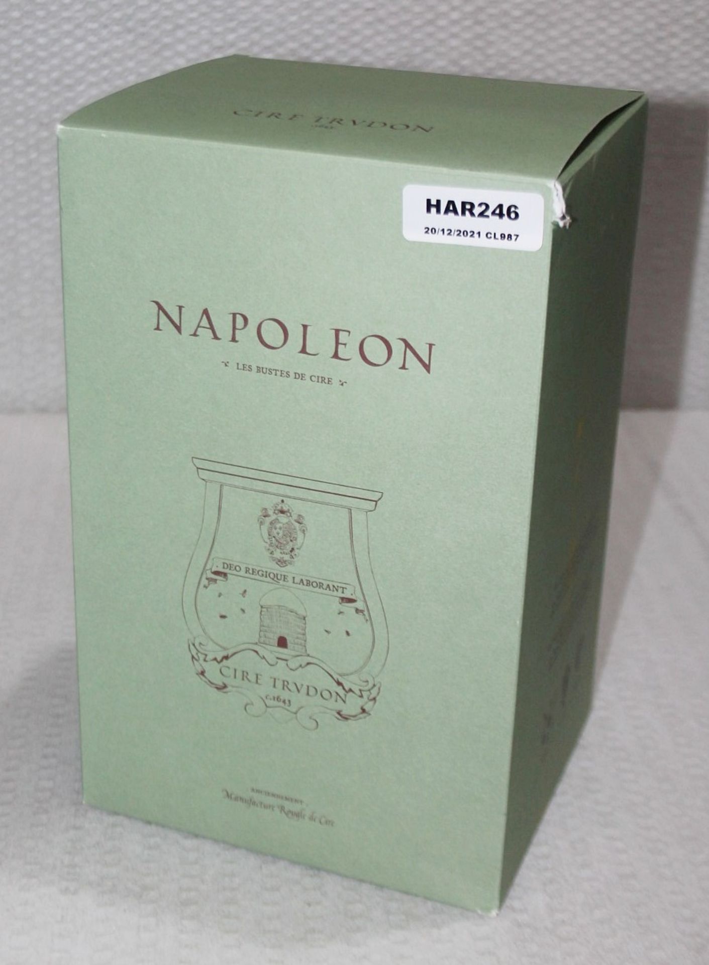 1 x CIRE TRUDON Napolean Bust Candle - Height: 24cm approx. Made in France - Original Price £125.00 - Image 7 of 10