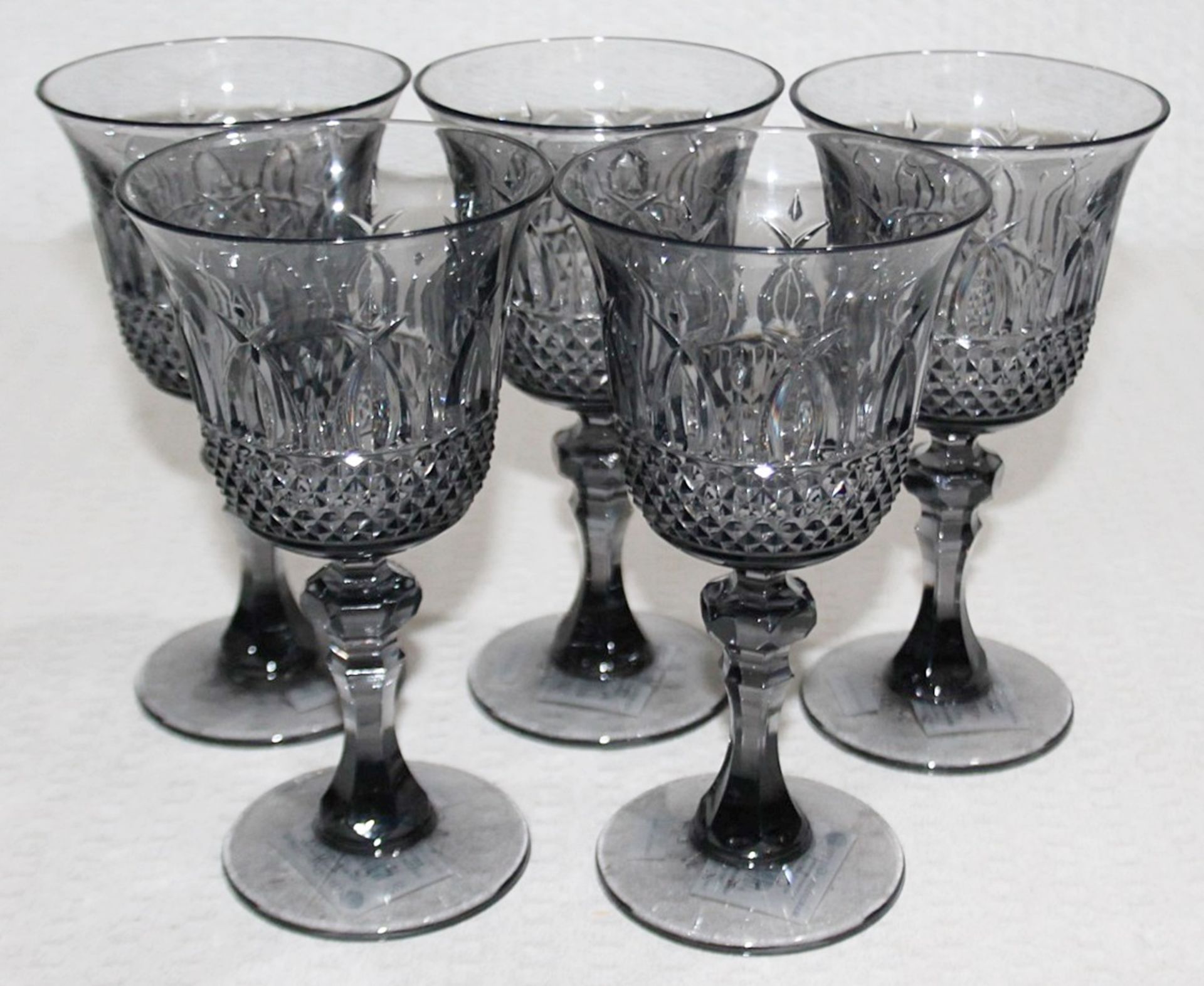 5 x  MARIO LUCA GIUSTI 'Italia' Synthetic Crystal Wine Glasses In Grey (180ml) - New / Unused - Image 2 of 5