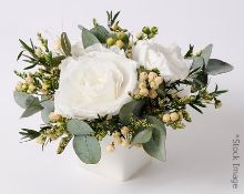 1 x ETHEREAL BLOOMS 'LILI' Preserved Rose Posy - Original RRP £80.00 - Boxed Stock