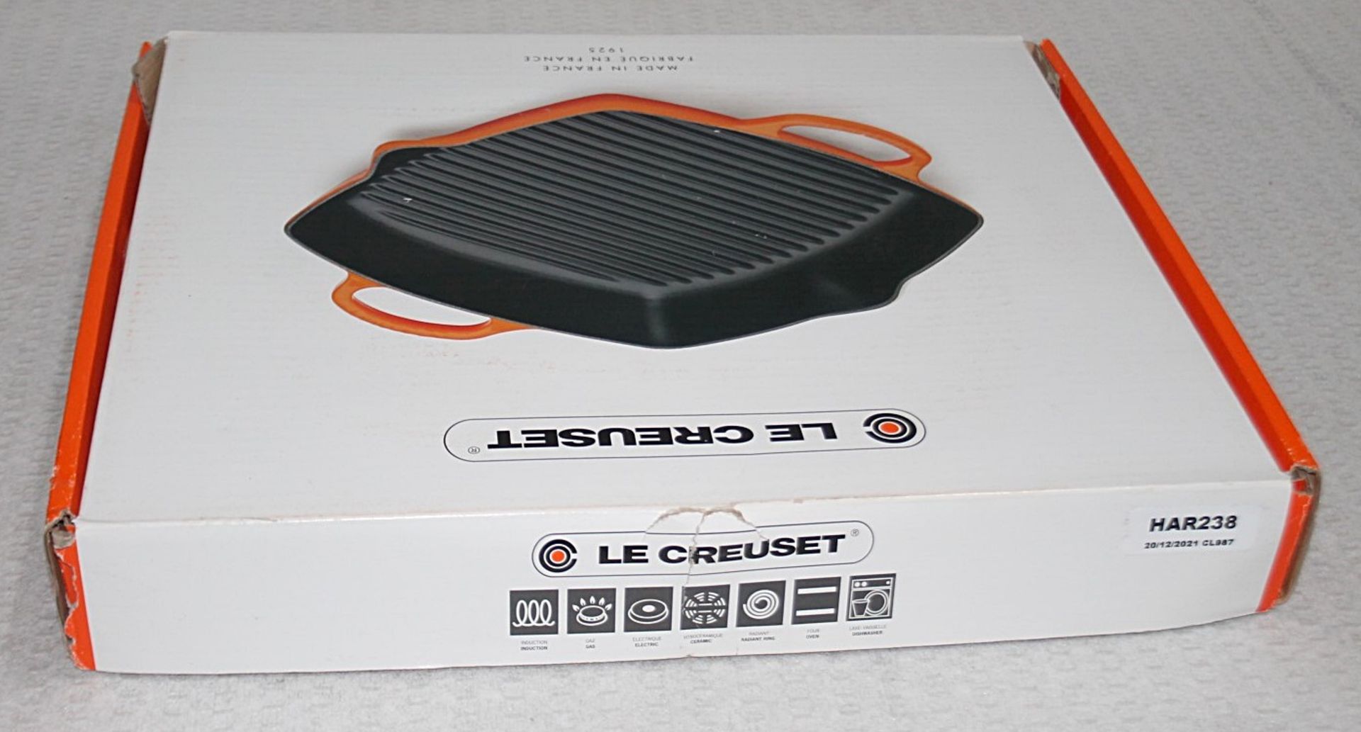 1 x LE CREUSET Square Cast Iron Deep Rectangular Grill In Matt Black (30cm) - Original Price £130.00 - Image 3 of 3