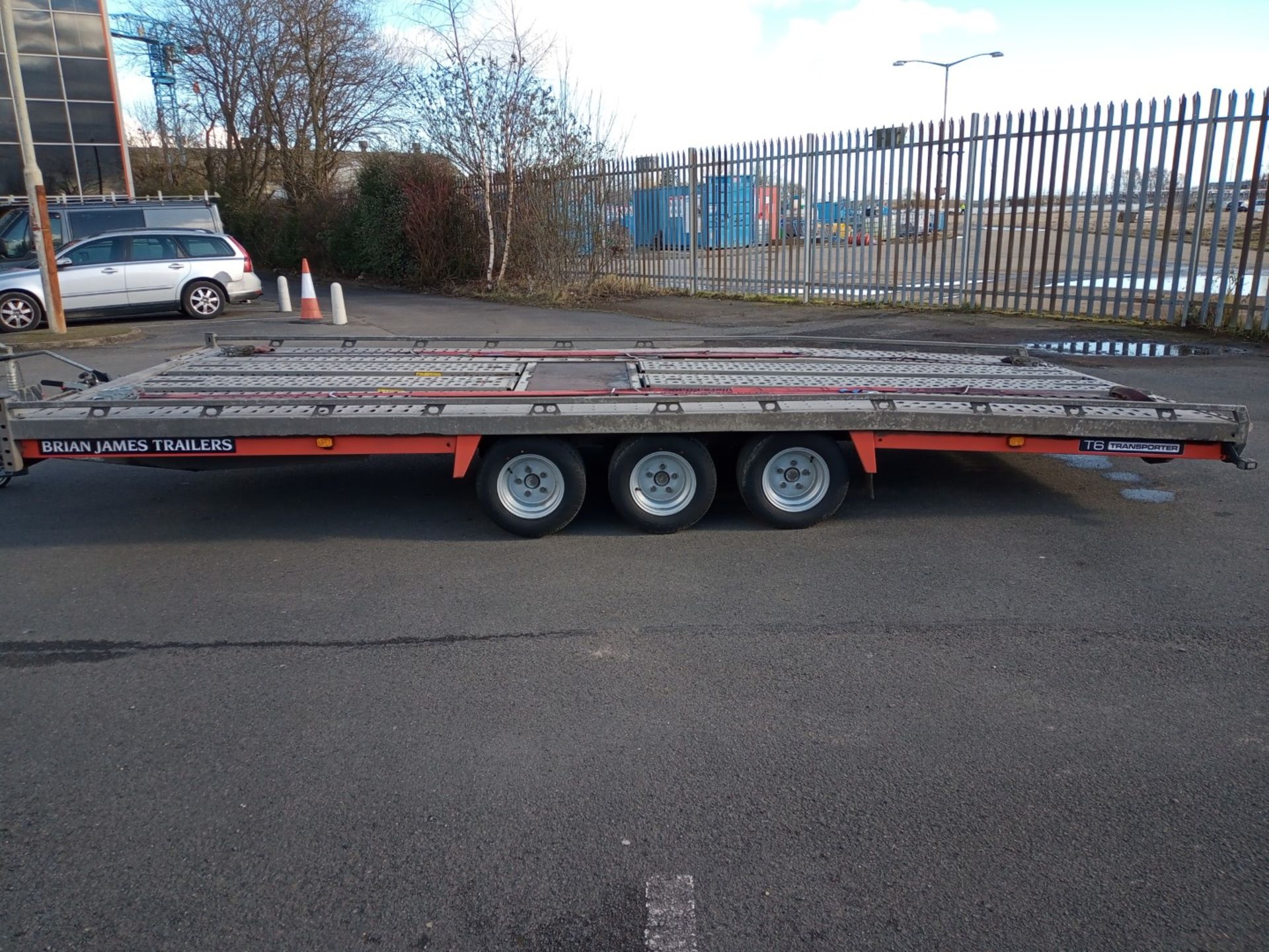 December 2021 Brian James 5m T6 Trailer With Crossover Ramps - Image 5 of 11