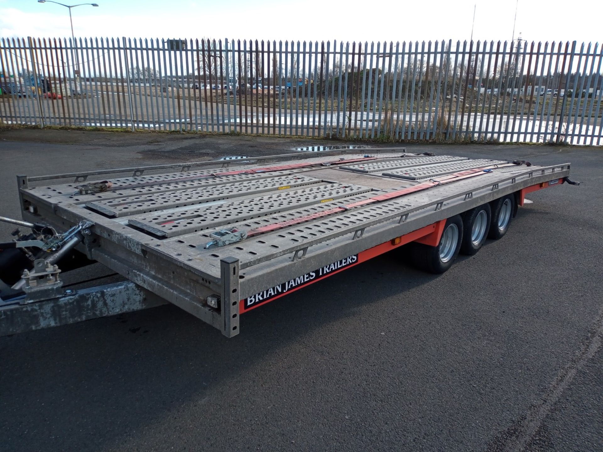 December 2021 Brian James 5m T6 Trailer With Crossover Ramps - Image 6 of 11