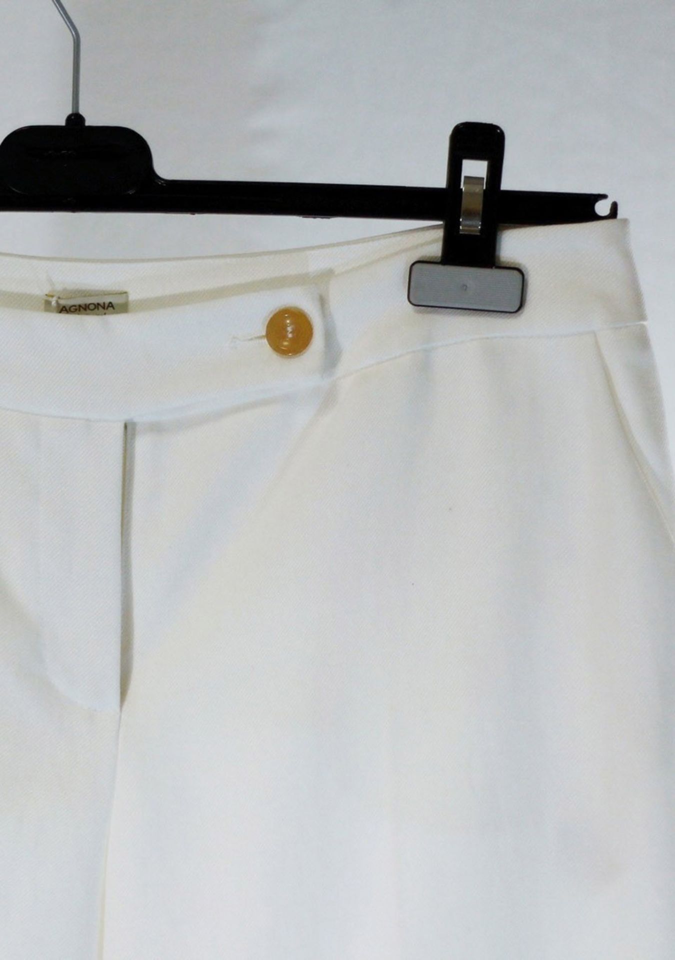 1 x Agnona White Trousers - Size: 16 - Material: 100% Ramie. Lining 52% Viscose, 48% Cotton - From a - Image 4 of 7