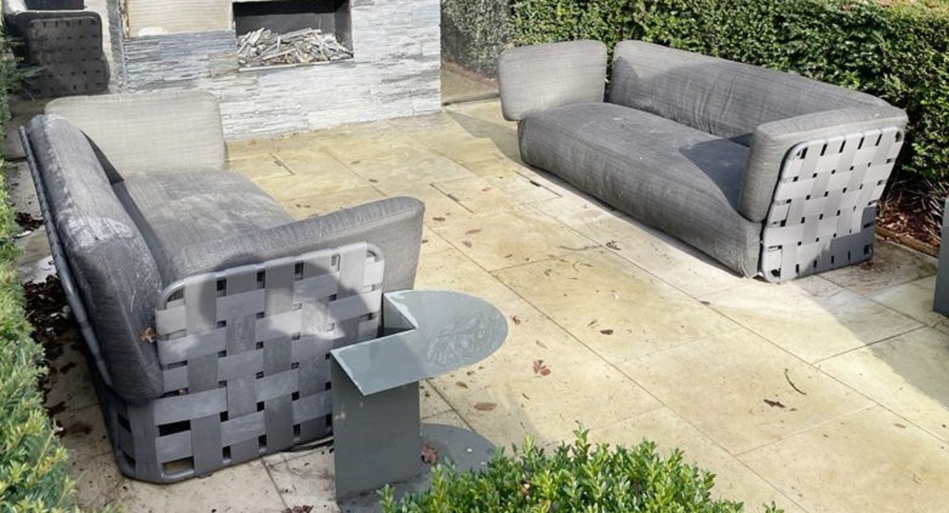 A Pair Of  VARASCHIN Garden Outdoor Padded Sofas - From an Exclusive Hale Property - No VAT - Image 7 of 7