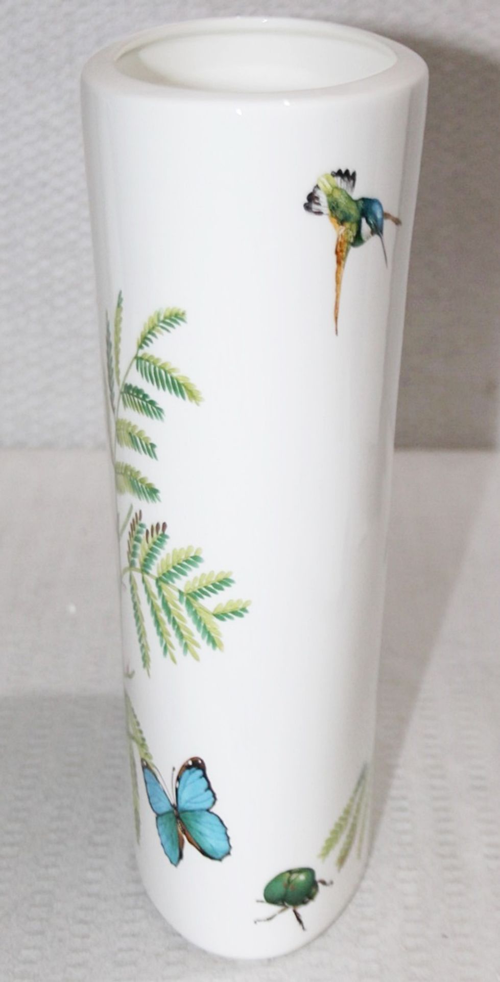 1 x VILLEROY & BOCH 'Amazonia' Tall Premium Bone Porcelain Vase - Original Price £176.00 - Image 6 of 8