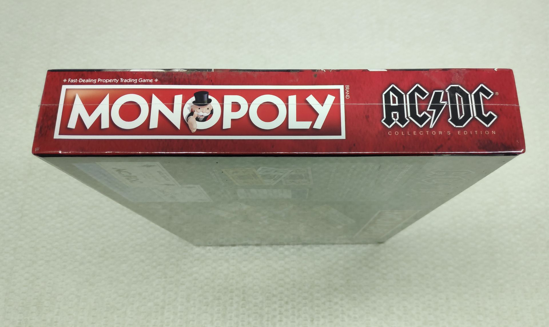 1 x AC/DC Collector's Edition Monopoly - New/Sealed - HTYS169 - CL720 - Location: Altrincham WA14<BR - Image 5 of 8