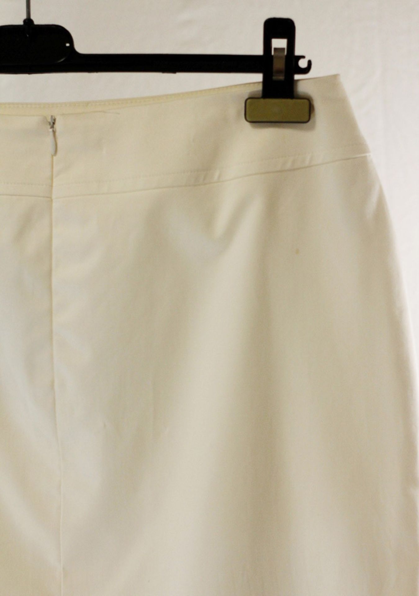 1 x Anne Belin White Skirt - Size: 14 - Material: 100% Cotton - From a High End Clothing Boutique In - Image 8 of 9