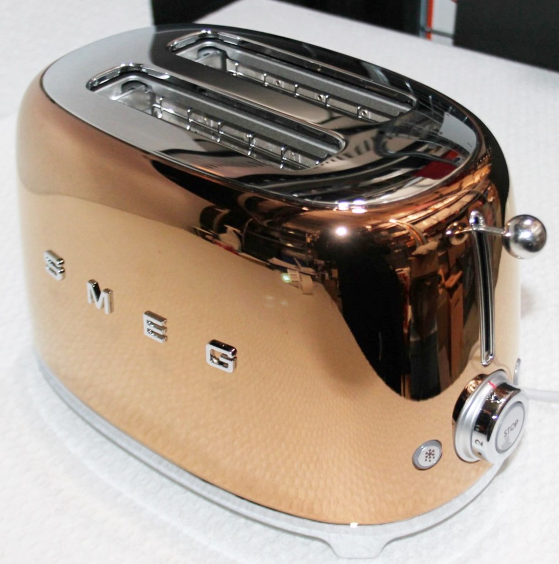 1 x SMEG Special Edition 2-Slot Toaster In Rose Gold - Original Price £189.00 - Boxed - Image 2 of 12