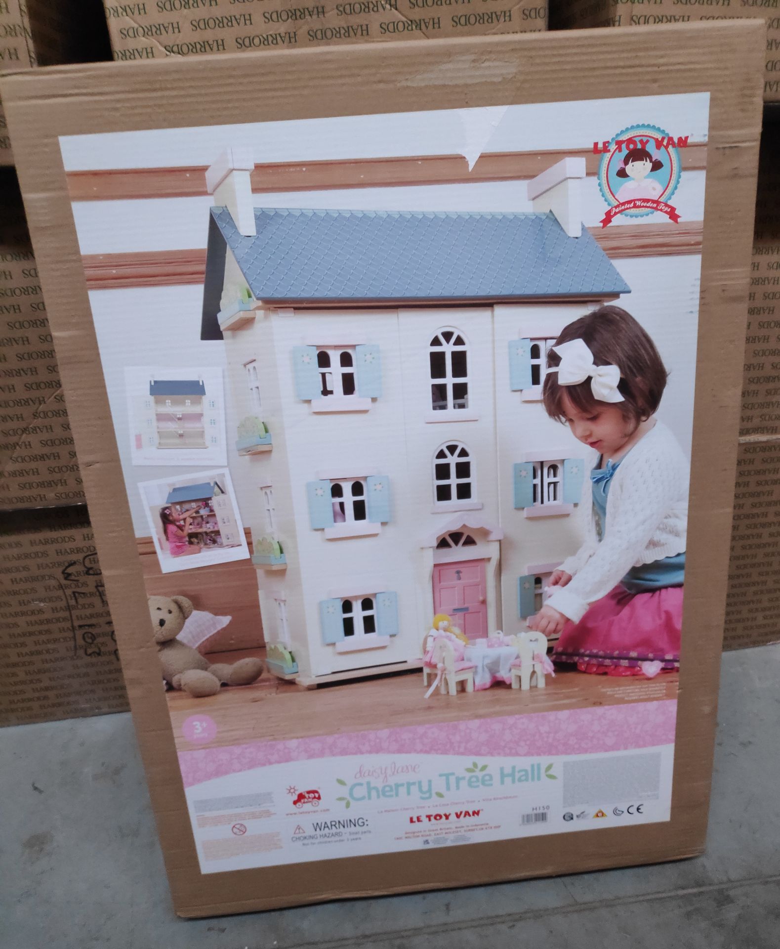 1 x Le Toy Van Daisy Lane Cherry Tree Hall Wooden Dolls House - New/Boxed