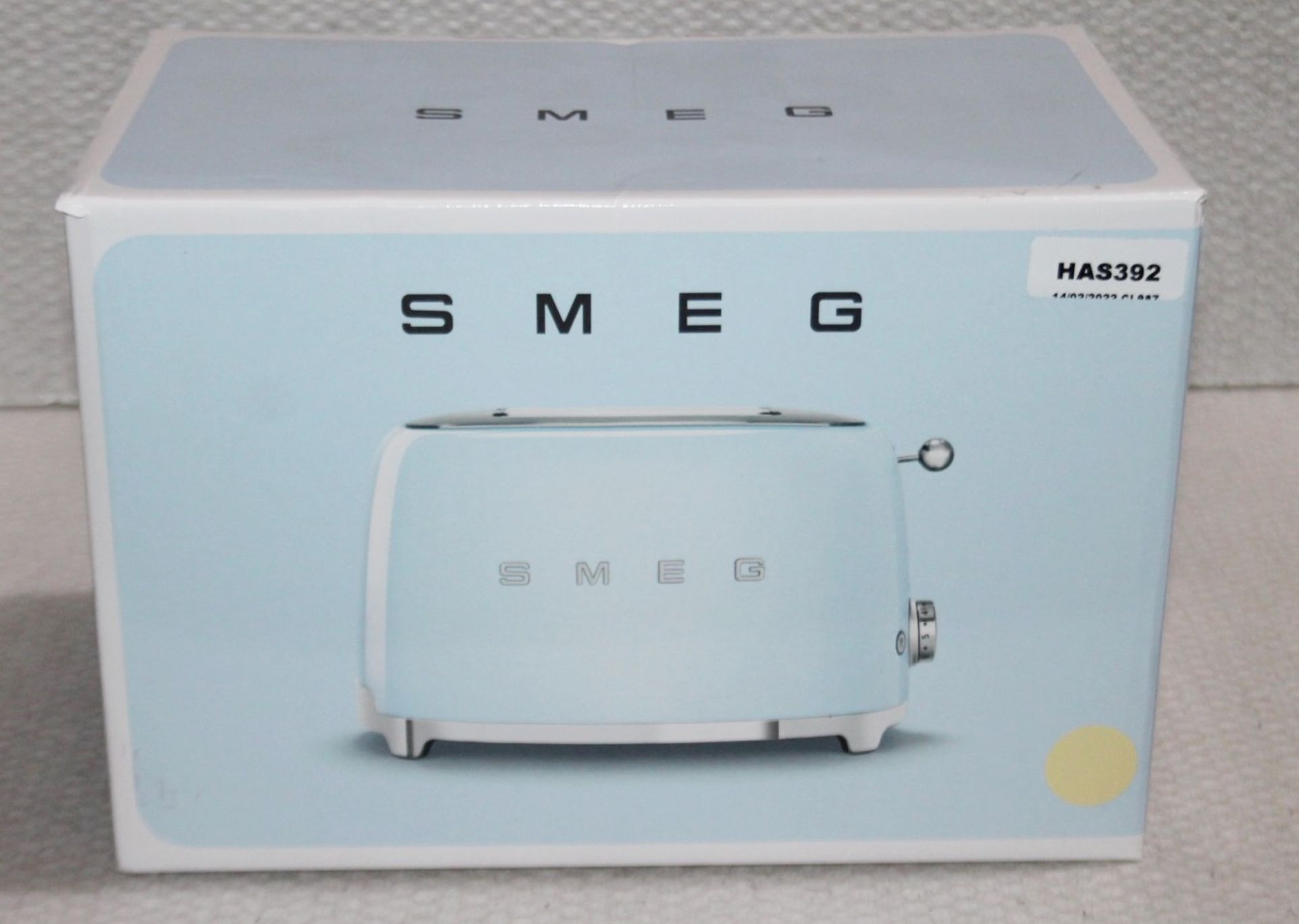 1 x SMEG Retro-Style 2-Slice Toaster In Pale Cream & Chrome - Original RRP £179.95 - Boxed - Ref: - Image 6 of 9