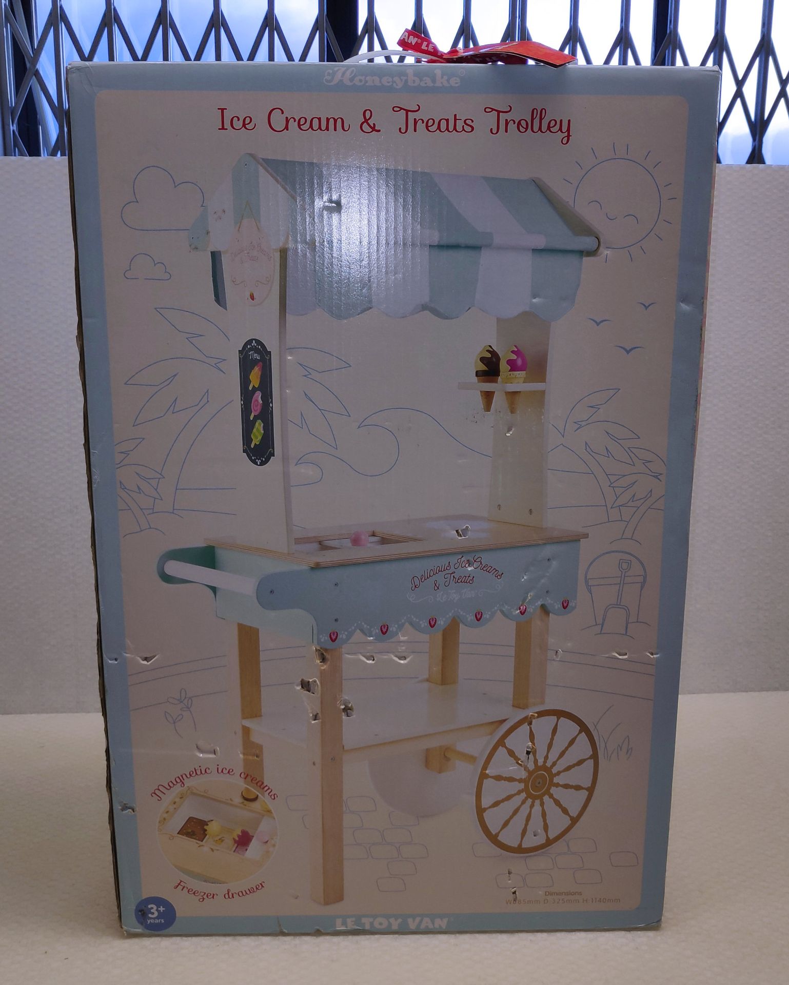 1 x Le Toy Van Wooden Ice Cream & Treats Trolley - New/Boxed - Image 2 of 11