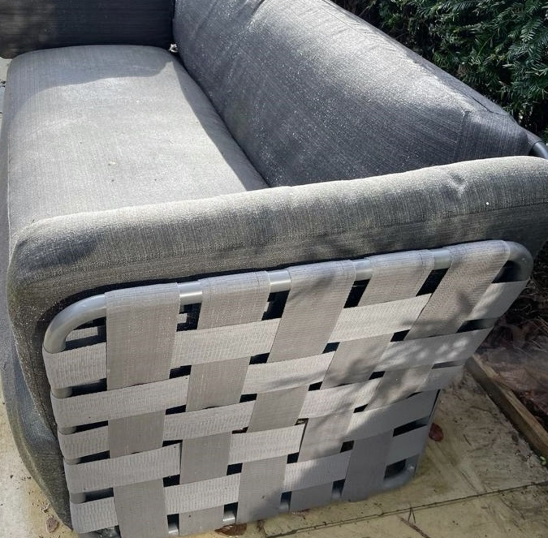 A Pair Of  VARASCHIN Garden Outdoor Padded Sofas - From an Exclusive Hale Property - No VAT - Image 3 of 7