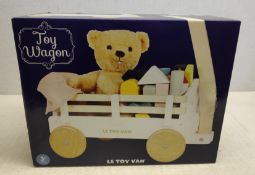 1 x Le Toy Van Pull Along Wooden Toy Wagon - New/Boxed