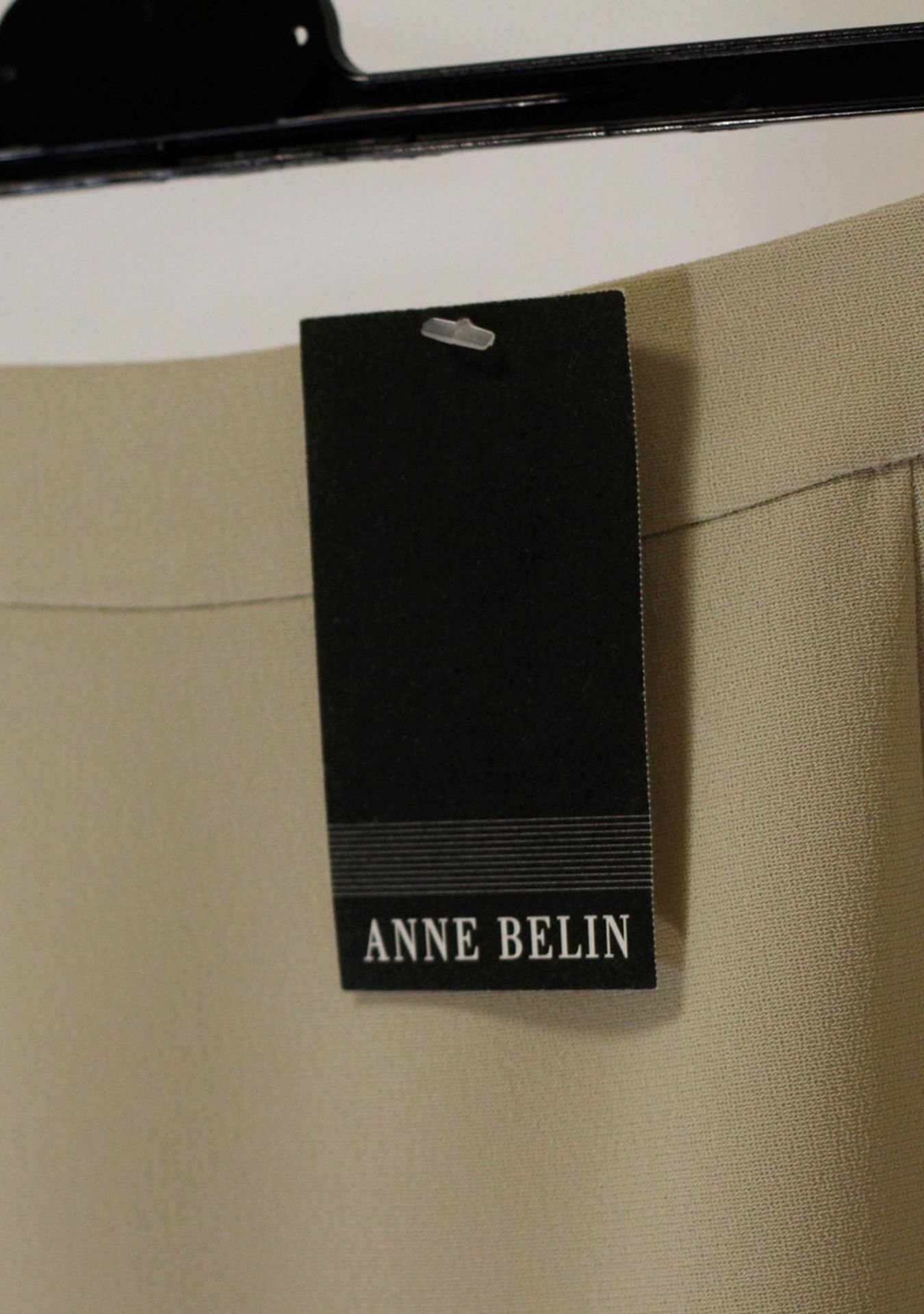 1 x Anne Belin Pistachio Skirt - Size: 16 - Material: 100% Polyester - From a High End Clothing - Image 5 of 11