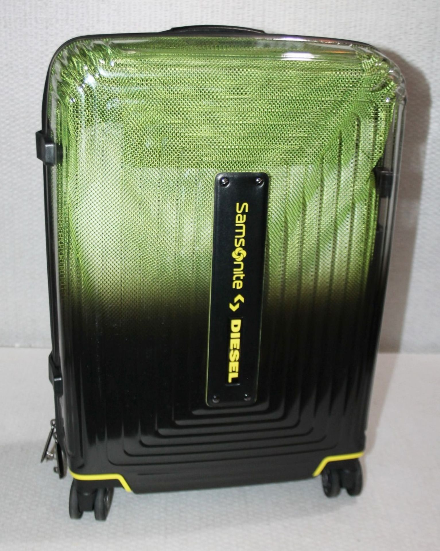 1 x SAMSONITE / DIESEL 'Neopulse' Polycarbonate Spinner Suitcase (55cm) - Ex-Display With Tags - - Image 6 of 17