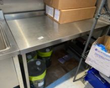 1 x Stainless Steel Prep Table With Splashback - Approx 1200 X 700Mm - Ref: BGC036 - CL807 -