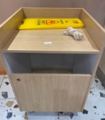 1 x Wooden Freestanding Waste Cabinet - Ref: BGC052 - CL807 - Covent Garden, LondonFrom a recently