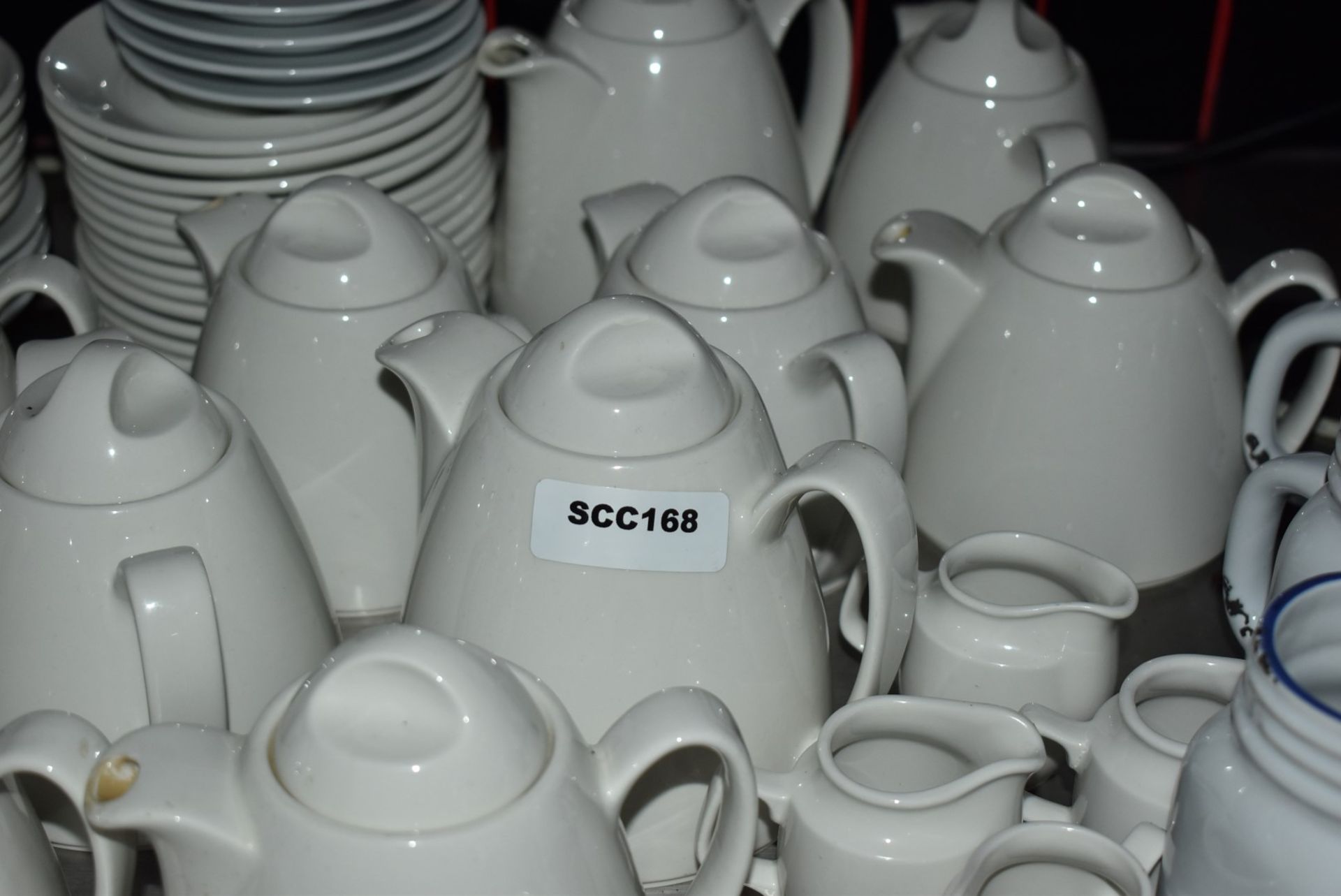 Assorted Collection Ceramic Coffee/Teaware to Include 80 Items - Teapots, Milk Jugs, Saucers & More - Image 10 of 10