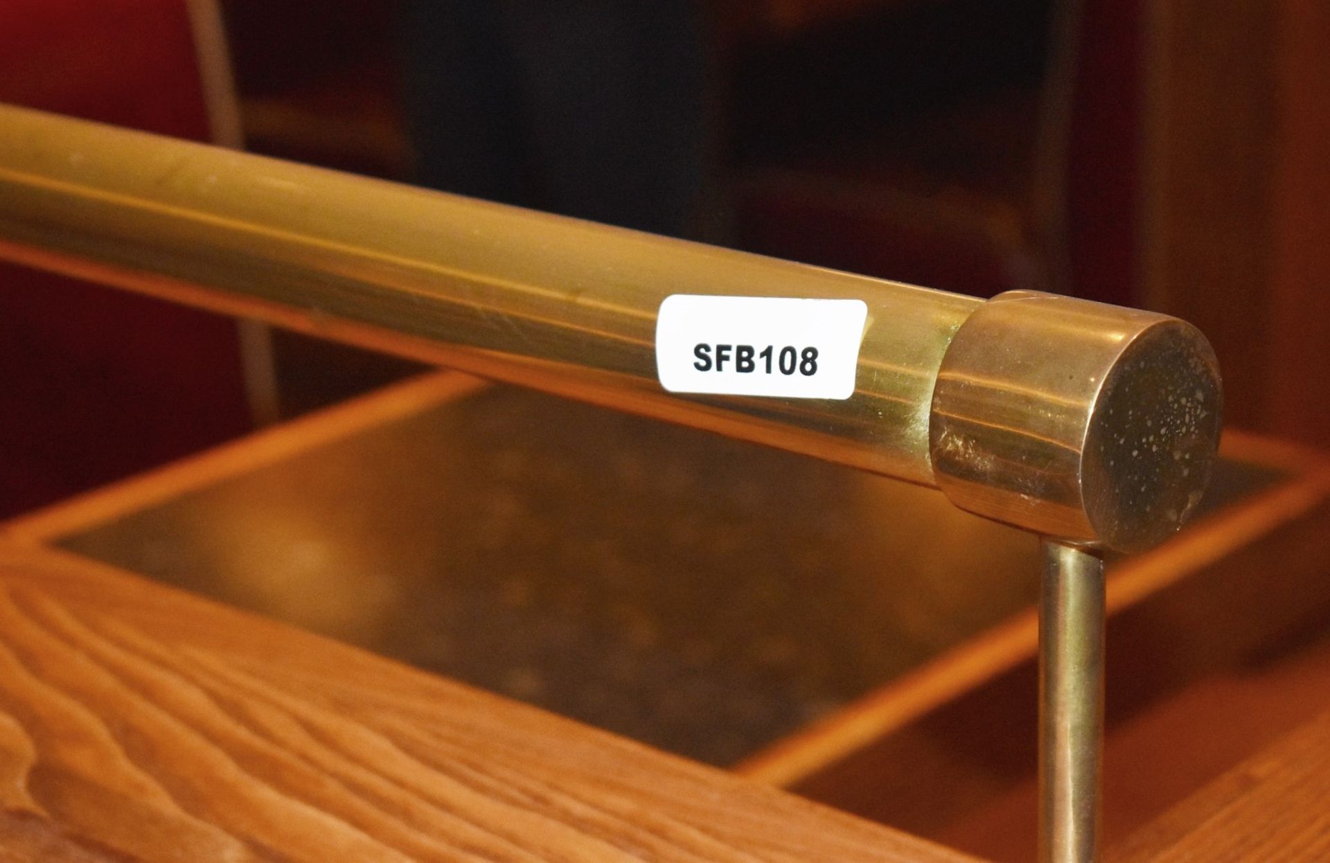 5 x Metres Of Brass Partition Railing, From a Popular Italian-American Diner - Image 5 of 5