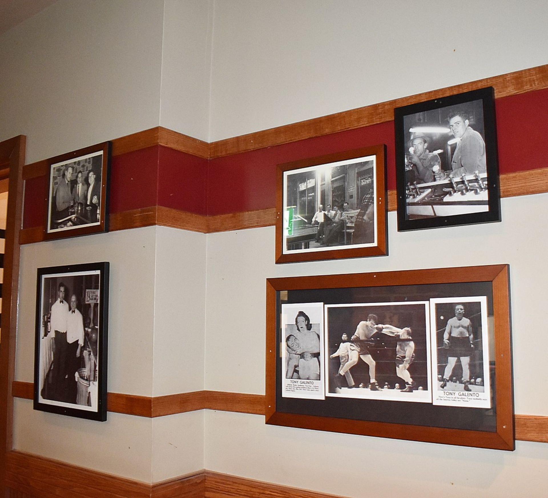 Approx 160 x Assorted Framed Pictures Featuring Nostalgic Images From an Italian-American Restaurant - Image 17 of 31