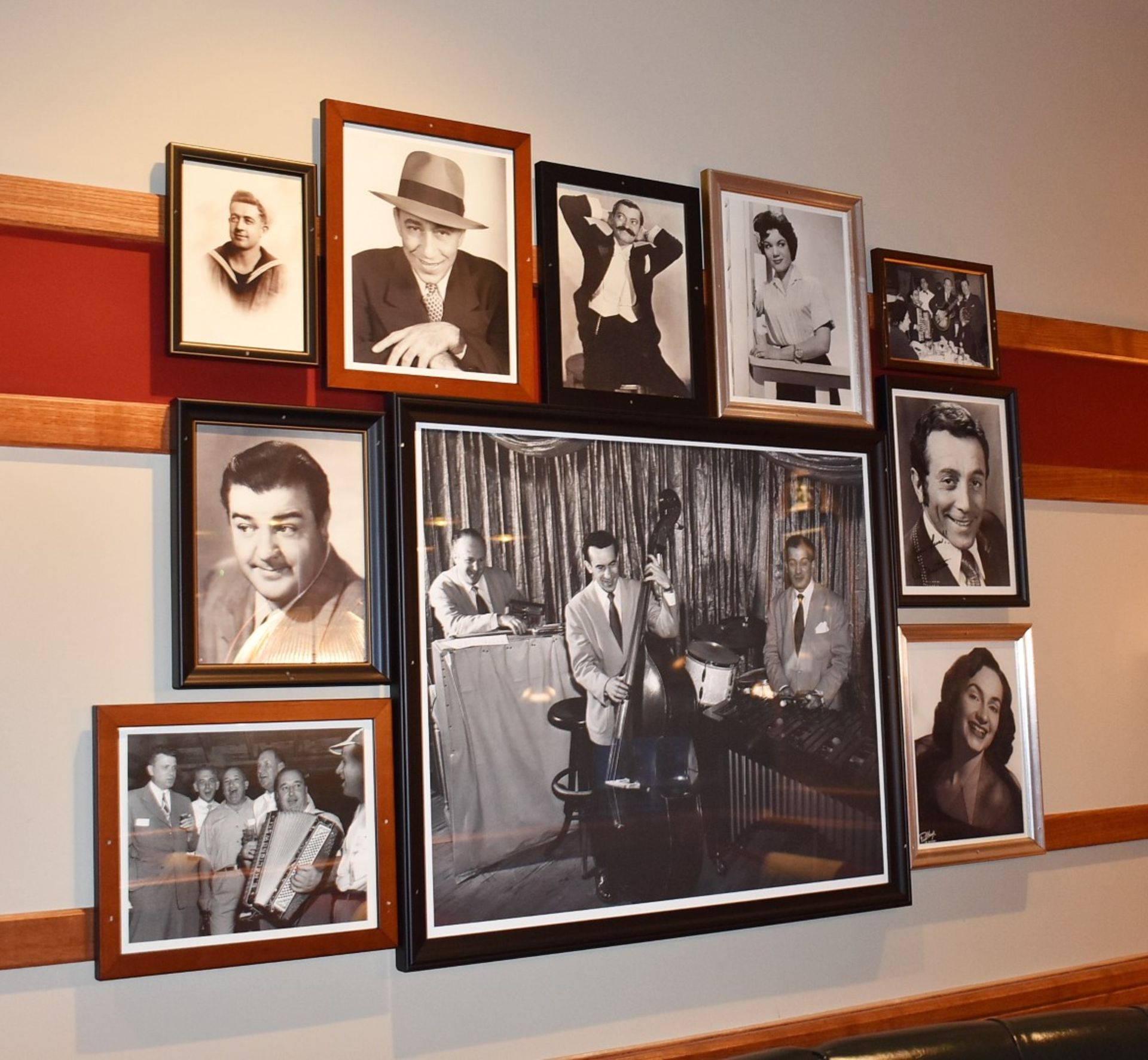 Approx 160 x Assorted Framed Pictures Featuring Nostalgic Images From an Italian-American Restaurant - Image 26 of 31