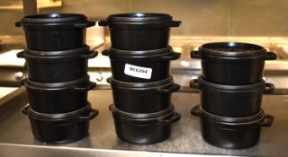 11 x Staub Cocotte Cast Iron Pans With Lids - Size: 14 Diameter - RRP £105 Each