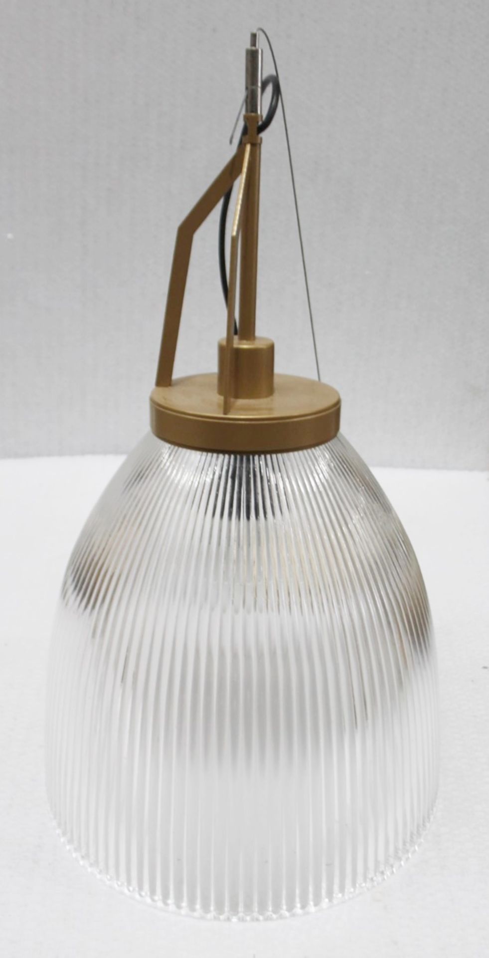 4 x Industrial-style Pendant Light Fittings In Bronze With Pleated Glass Shades - Ref: GEN556 - Image 3 of 6