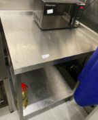 1 x Stainless Steel Corner Prep Table With Undershelf - Approx 900 X 900 X 1000Mm - Microwave Not