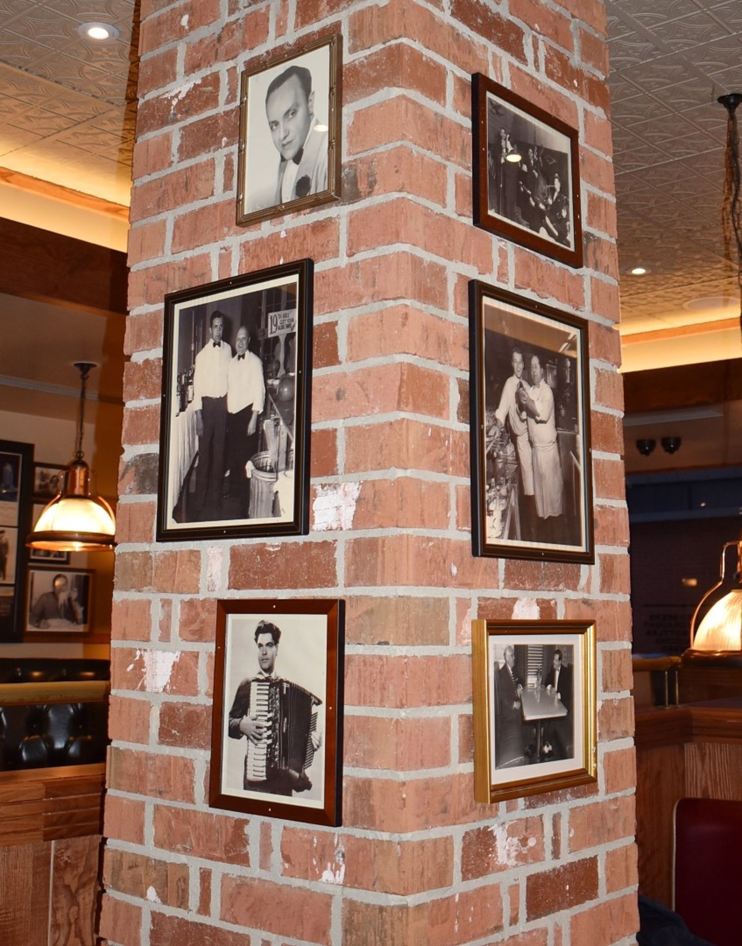 Approx 160 x Assorted Framed Pictures Featuring Nostalgic Images From an Italian-American Restaurant - Image 10 of 31