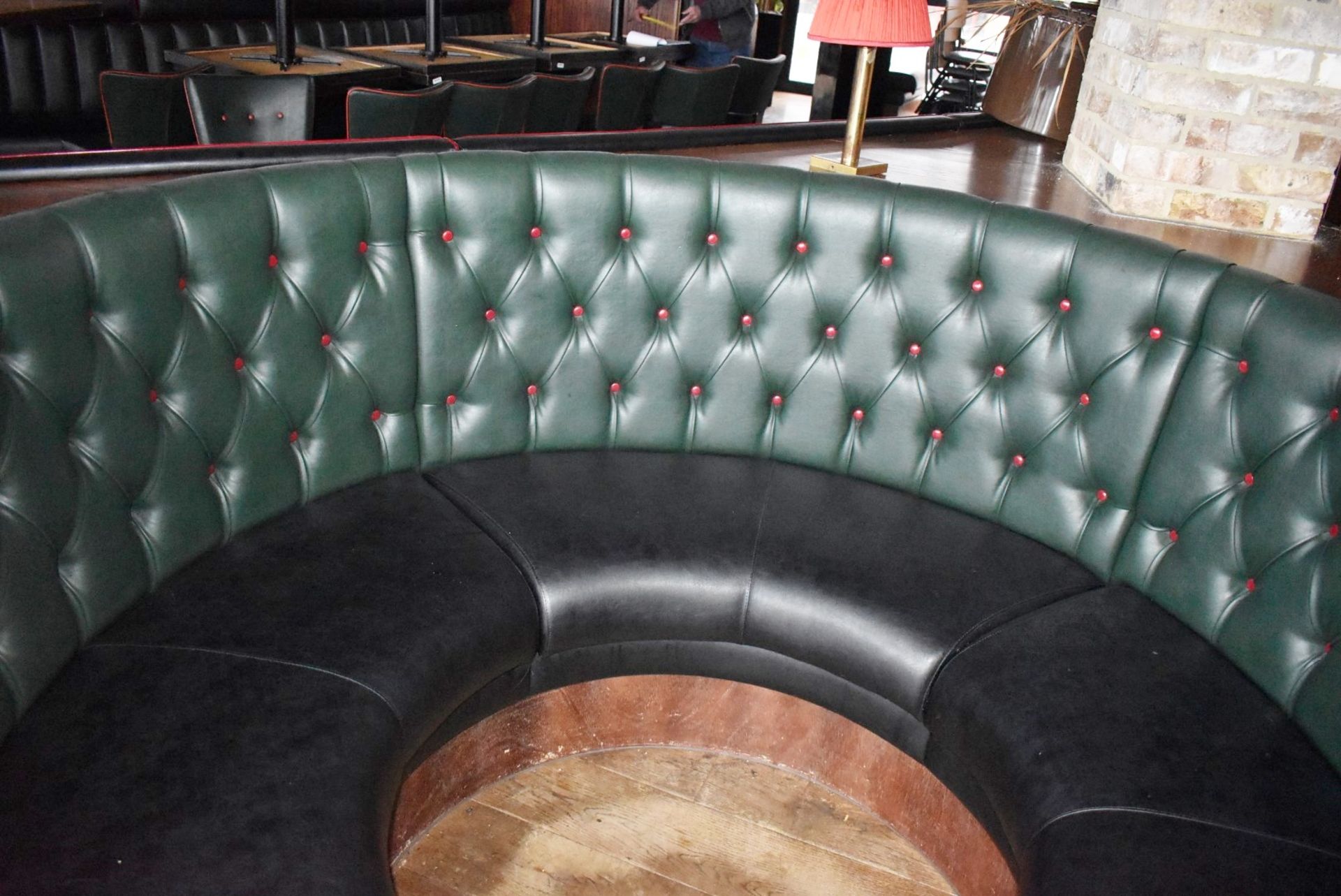 1 x Restaurant C-Shape 6 Person Seating Booth - Green and Black Studded Leather Upholstery - Image 3 of 8