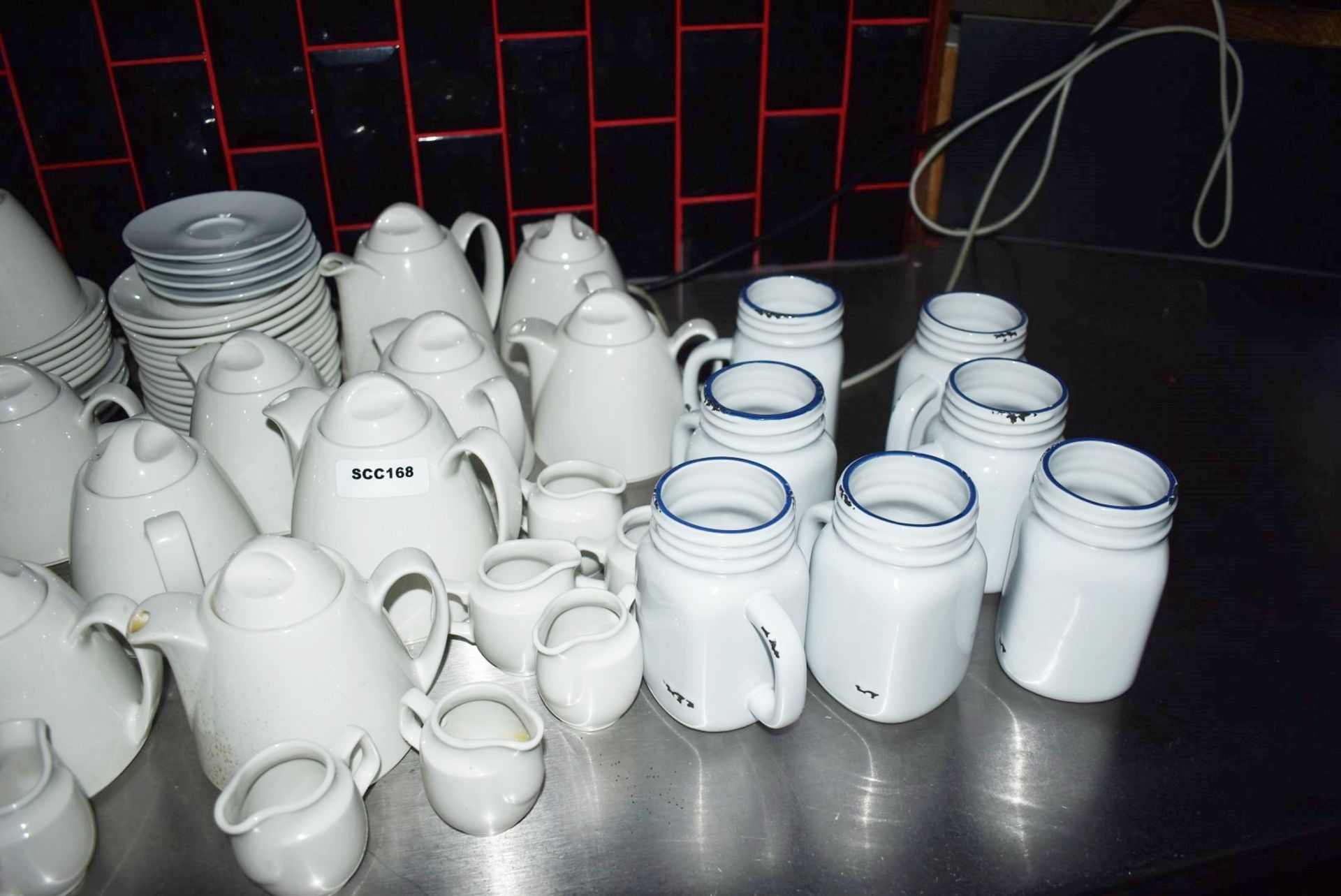 Assorted Collection Ceramic Coffee/Teaware to Include 80 Items - Teapots, Milk Jugs, Saucers & More - Image 5 of 10