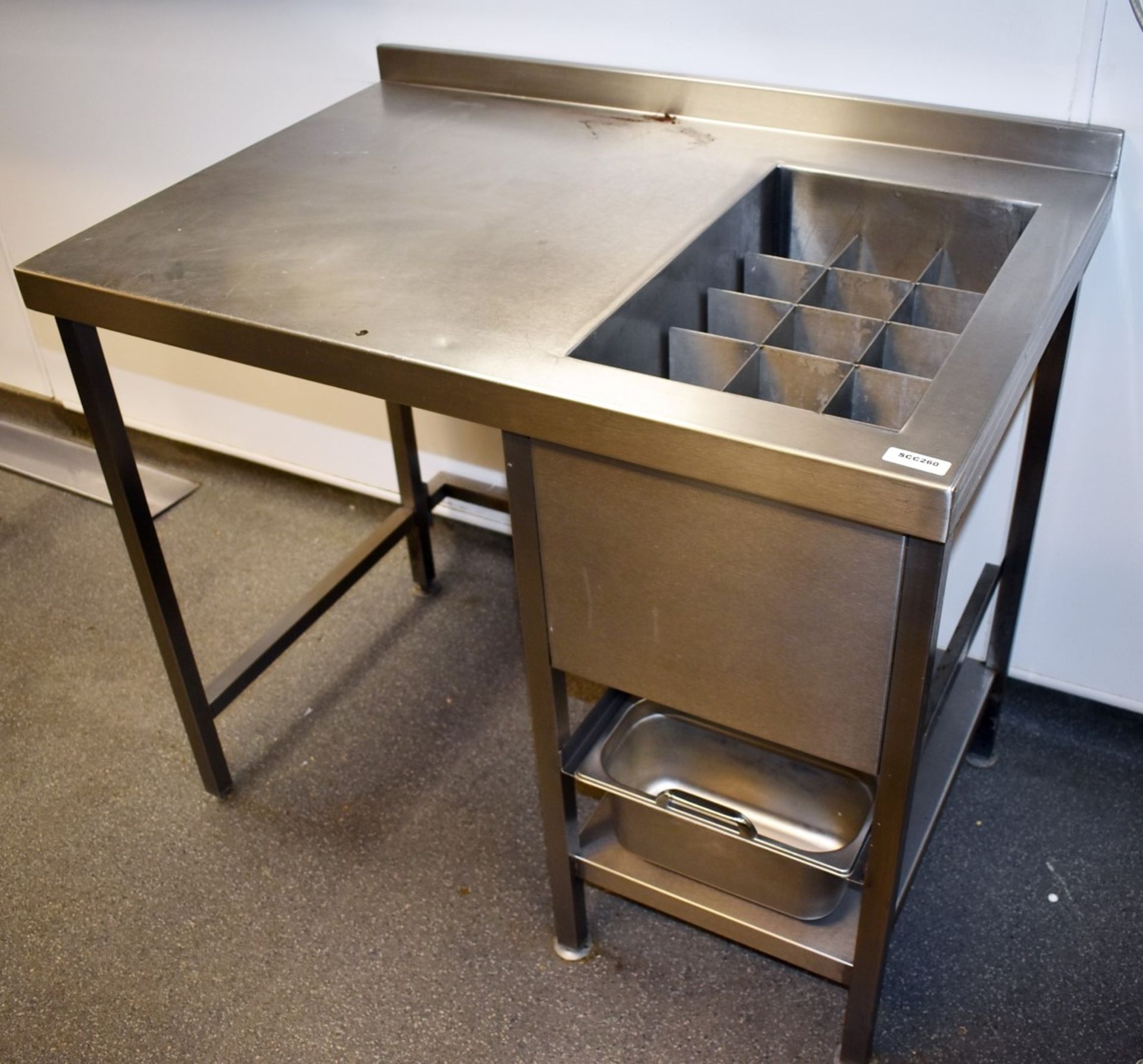 1 x Stainless Steel Prep Table With Integrated Ice Well and Sauce Bottle Dividers - Image 2 of 7